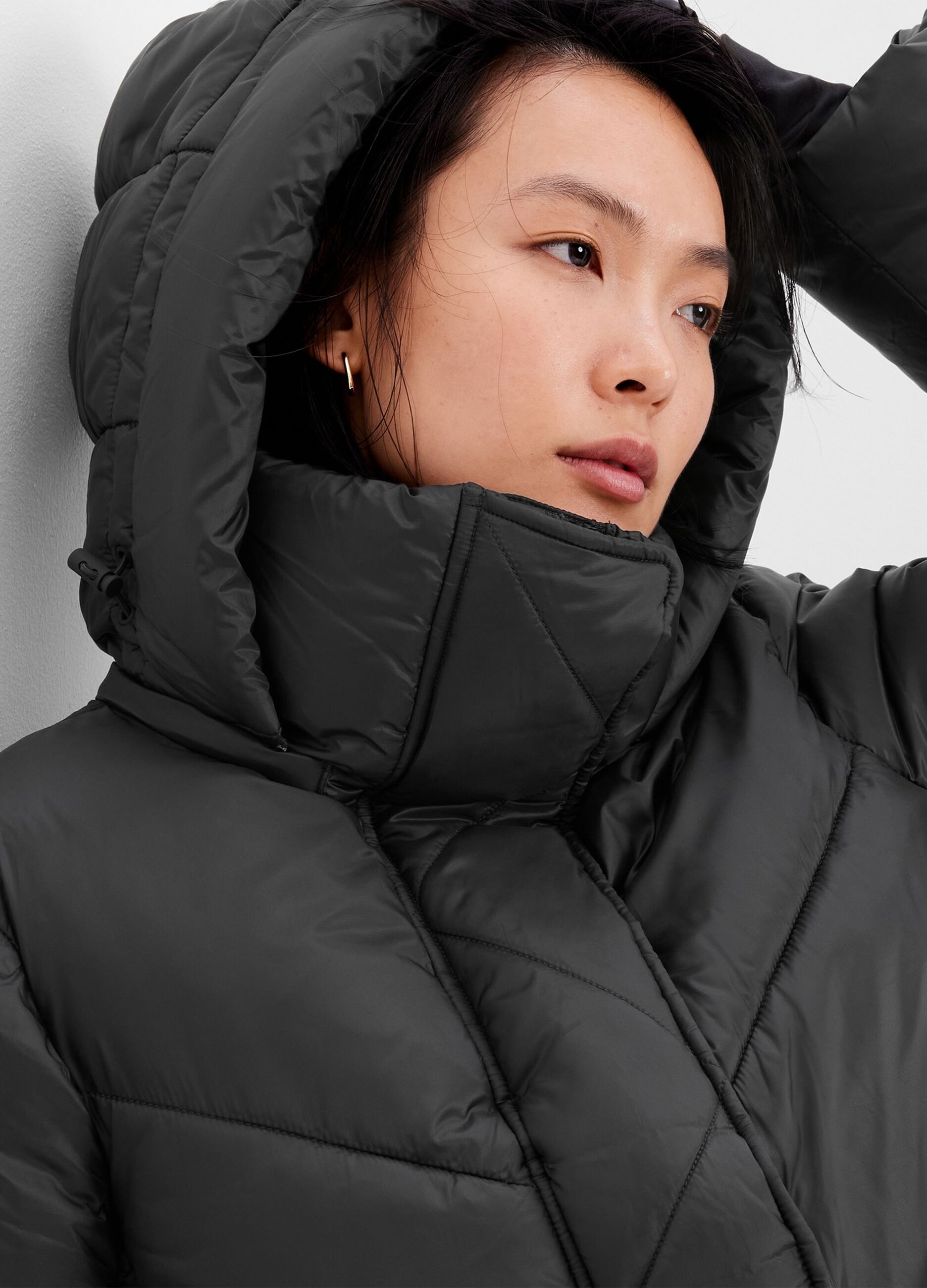 Puffer jacket boxy con cappuccio_1