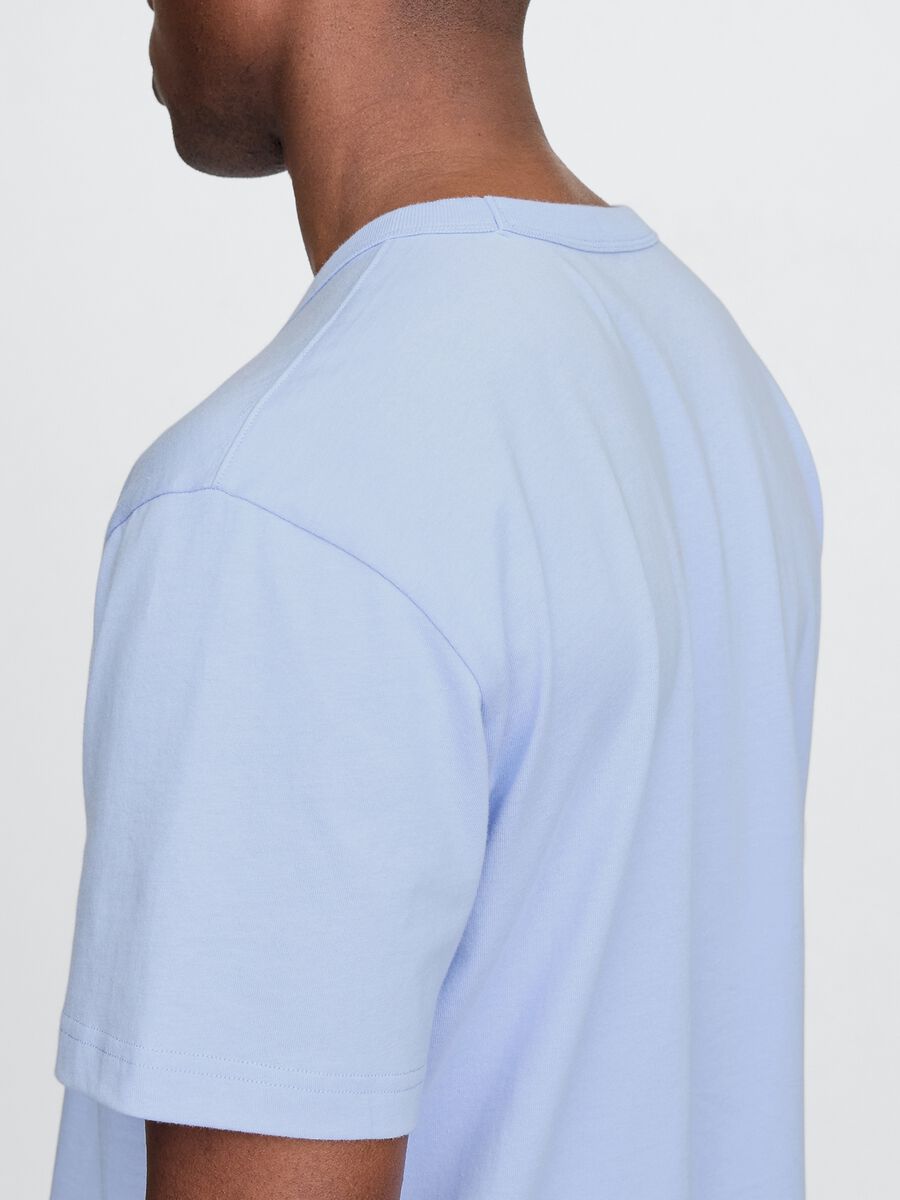 Blue short sleeve cotton T-shirt by Gap Man_3