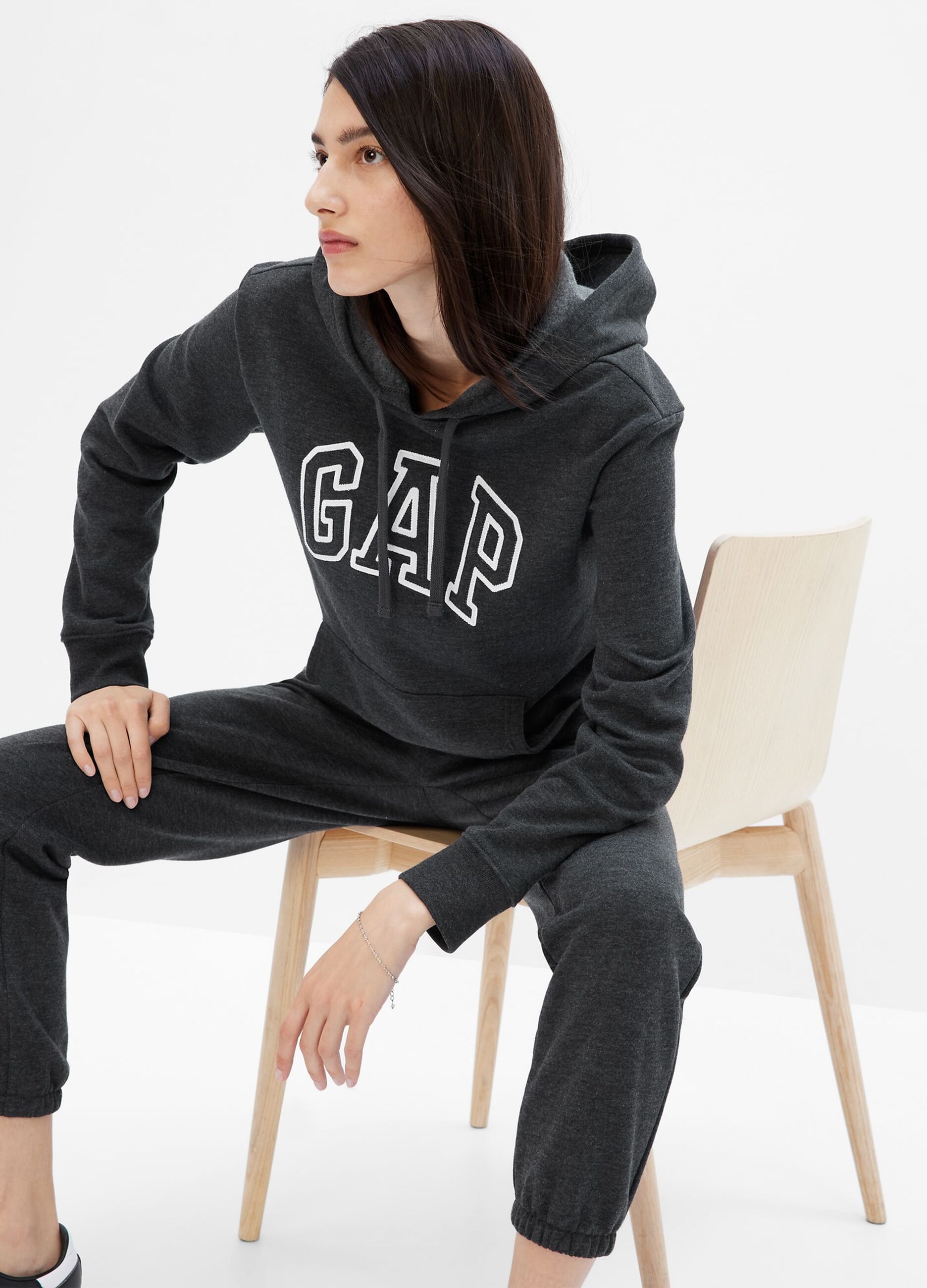 Sweatshirt with hood and logo embroidery