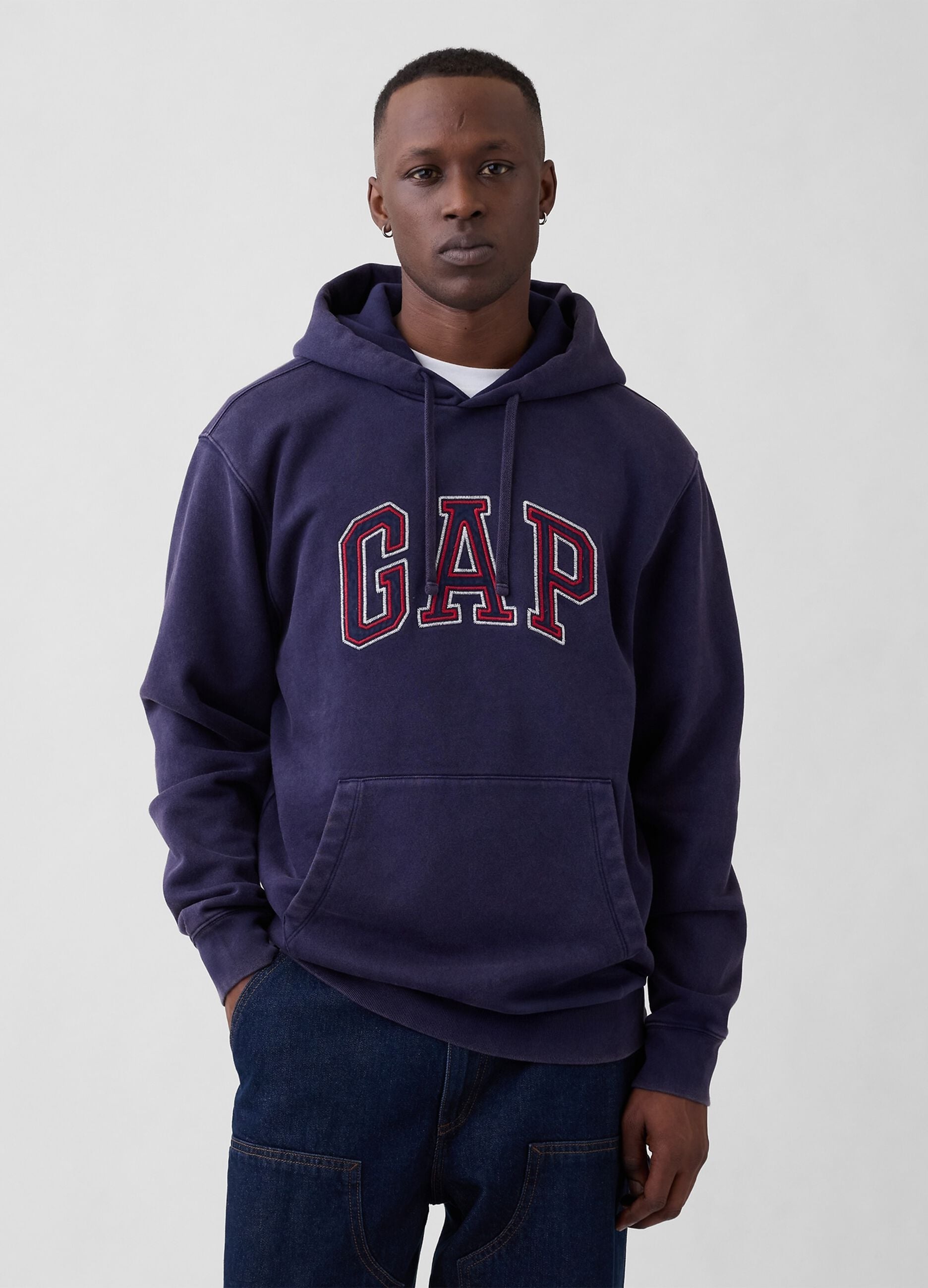 Felpa con cappuccio e logo GAP in misto cotone