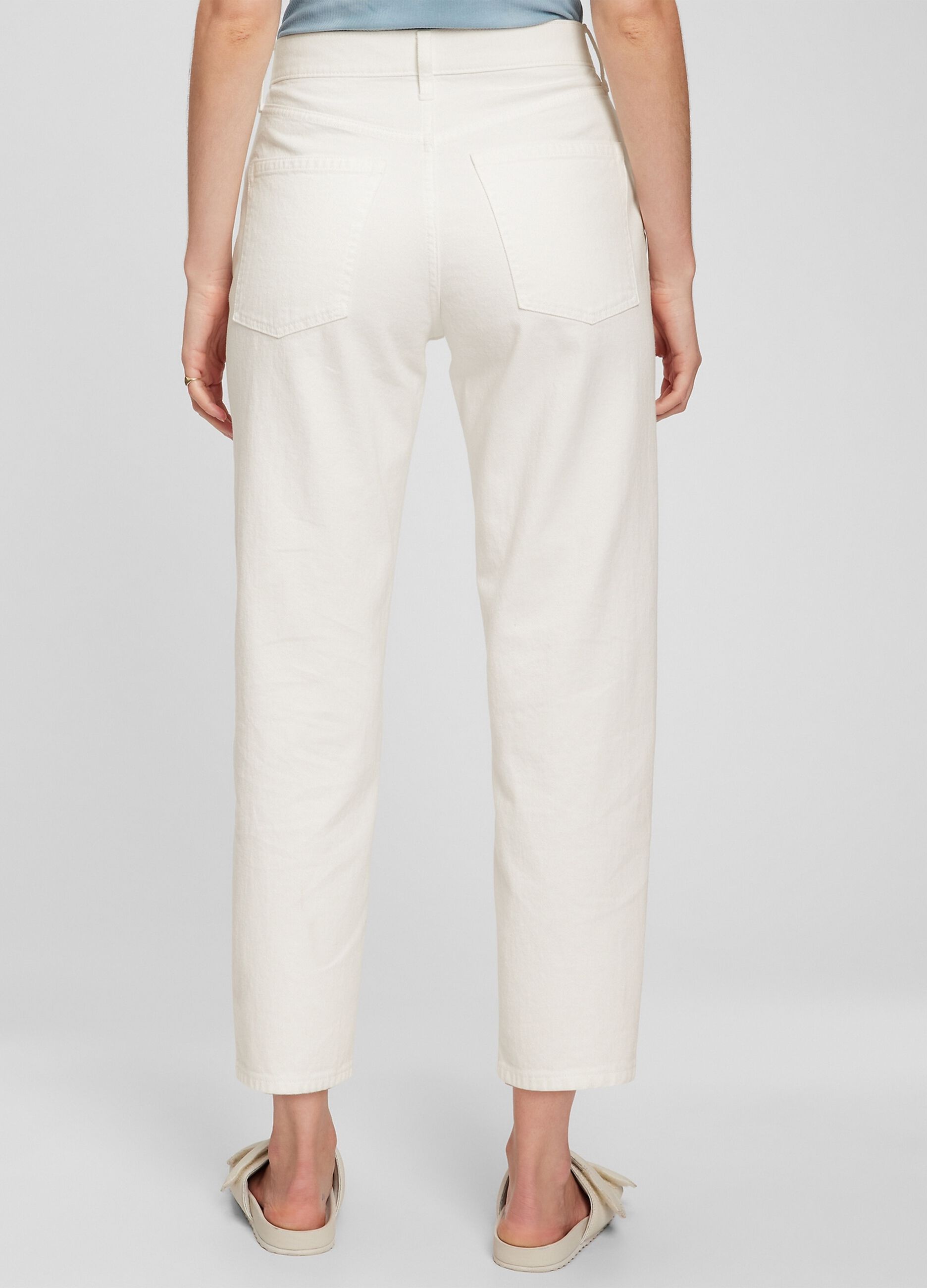 Jeans barrel fit a vita alta