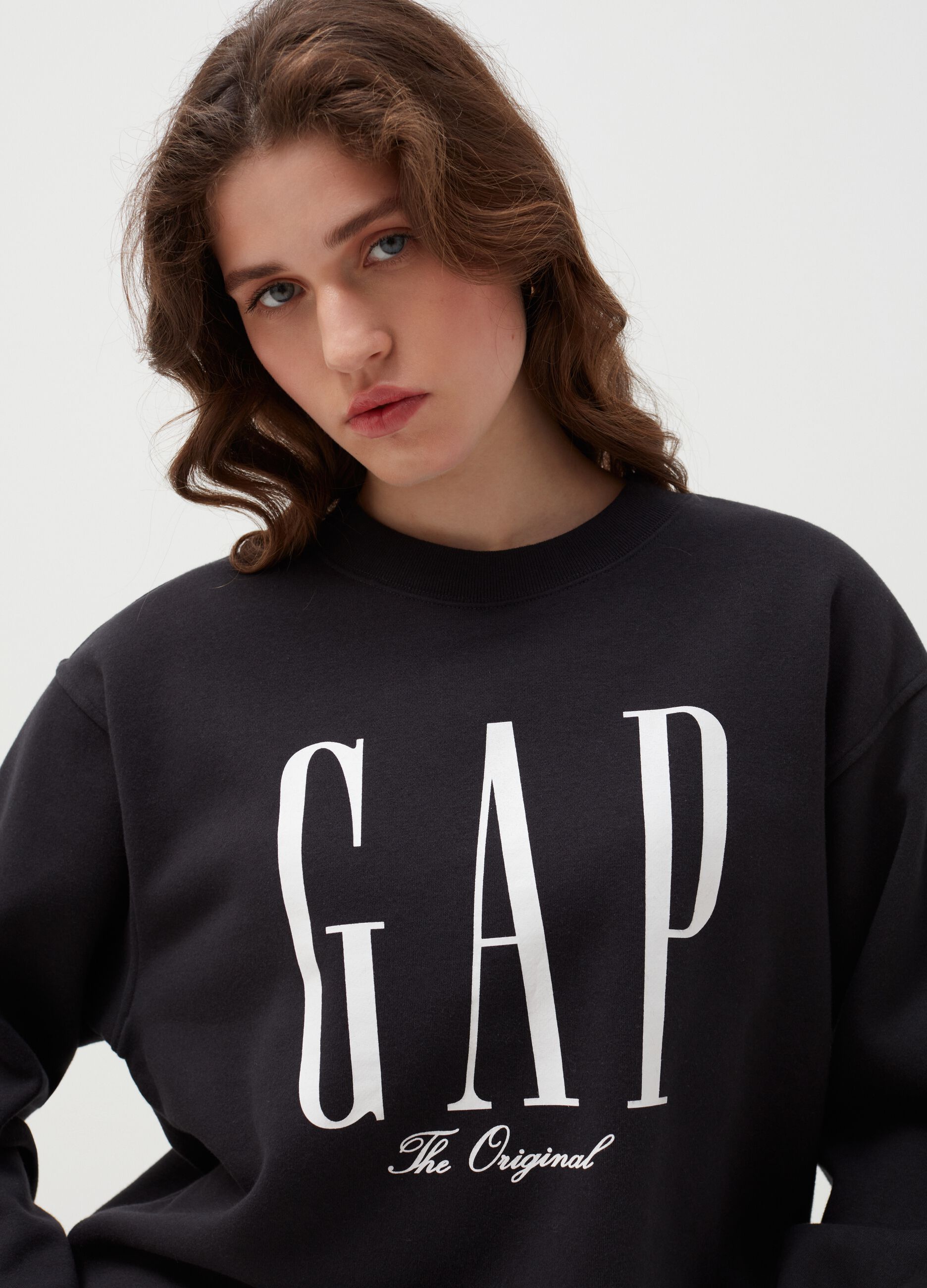 Sweatshirt with logo lettering print