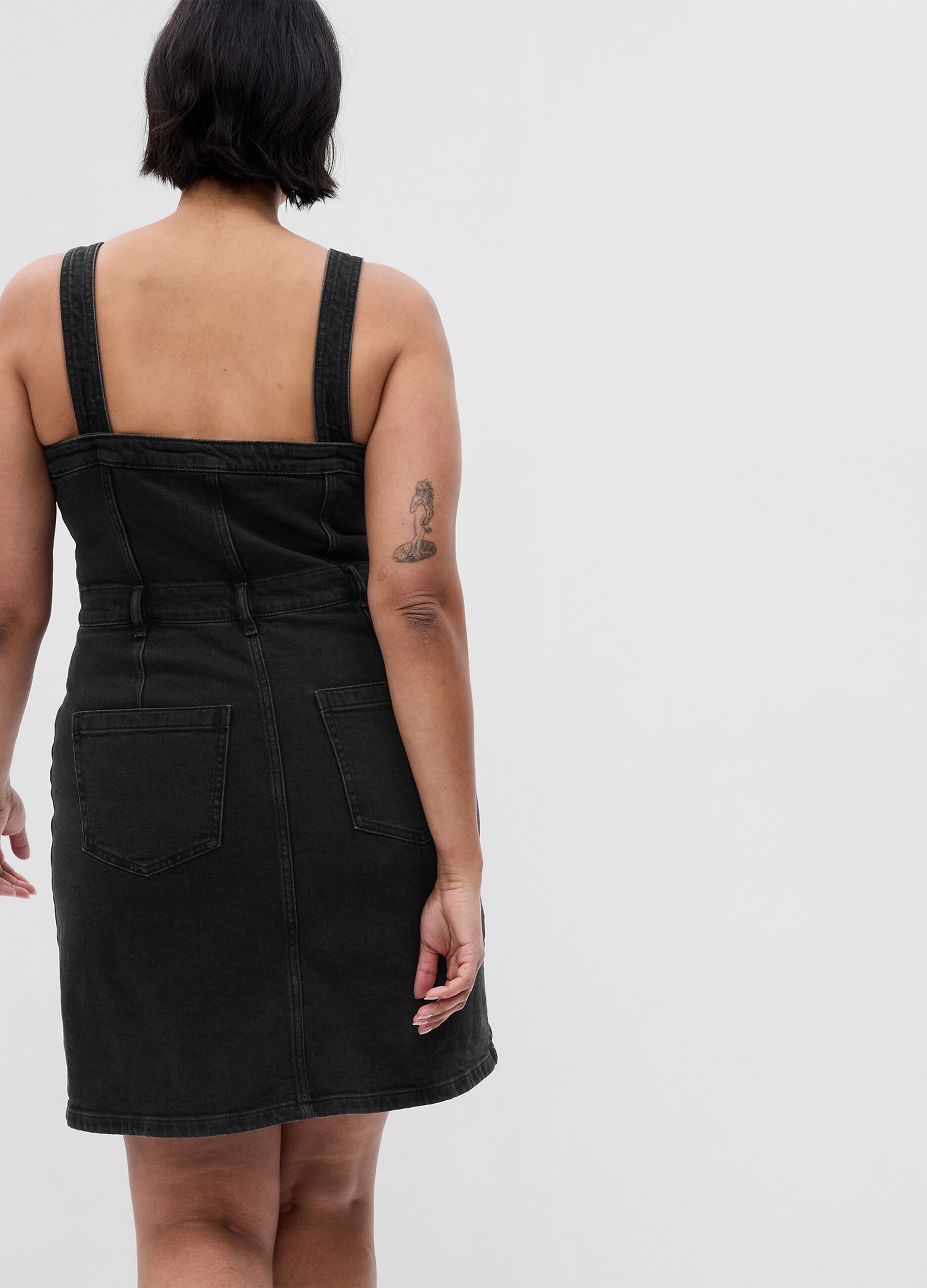 Short pinafore dress in denim with pockets_4