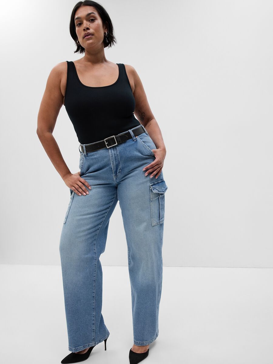 Loose-fit cargo jeans with mid-rise waist Woman_3