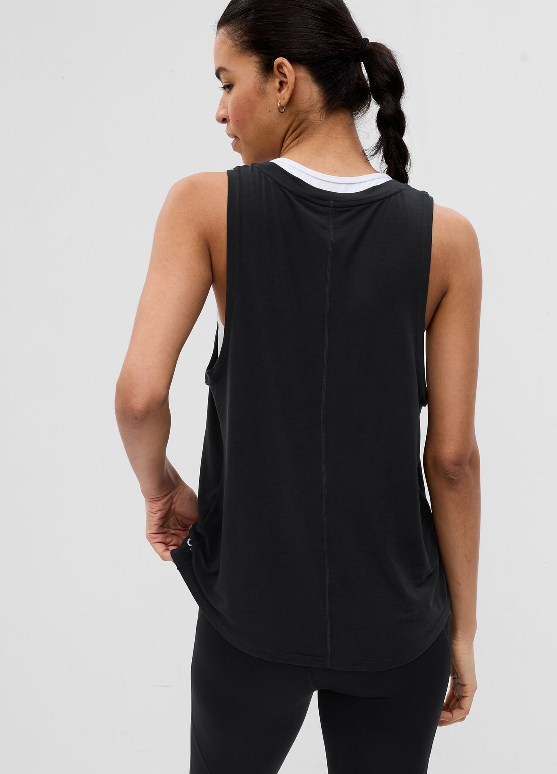 Stretch tank top with round neck_1