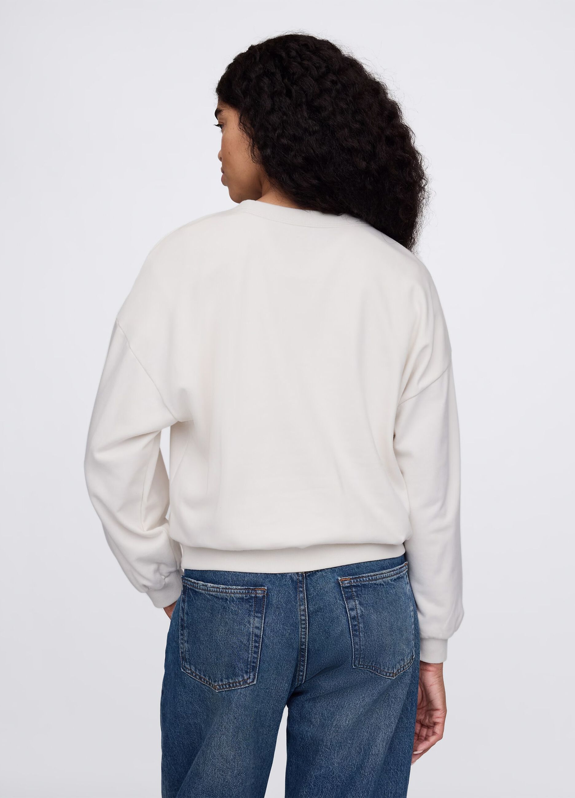 White sweatshirt with logo embroidery_2