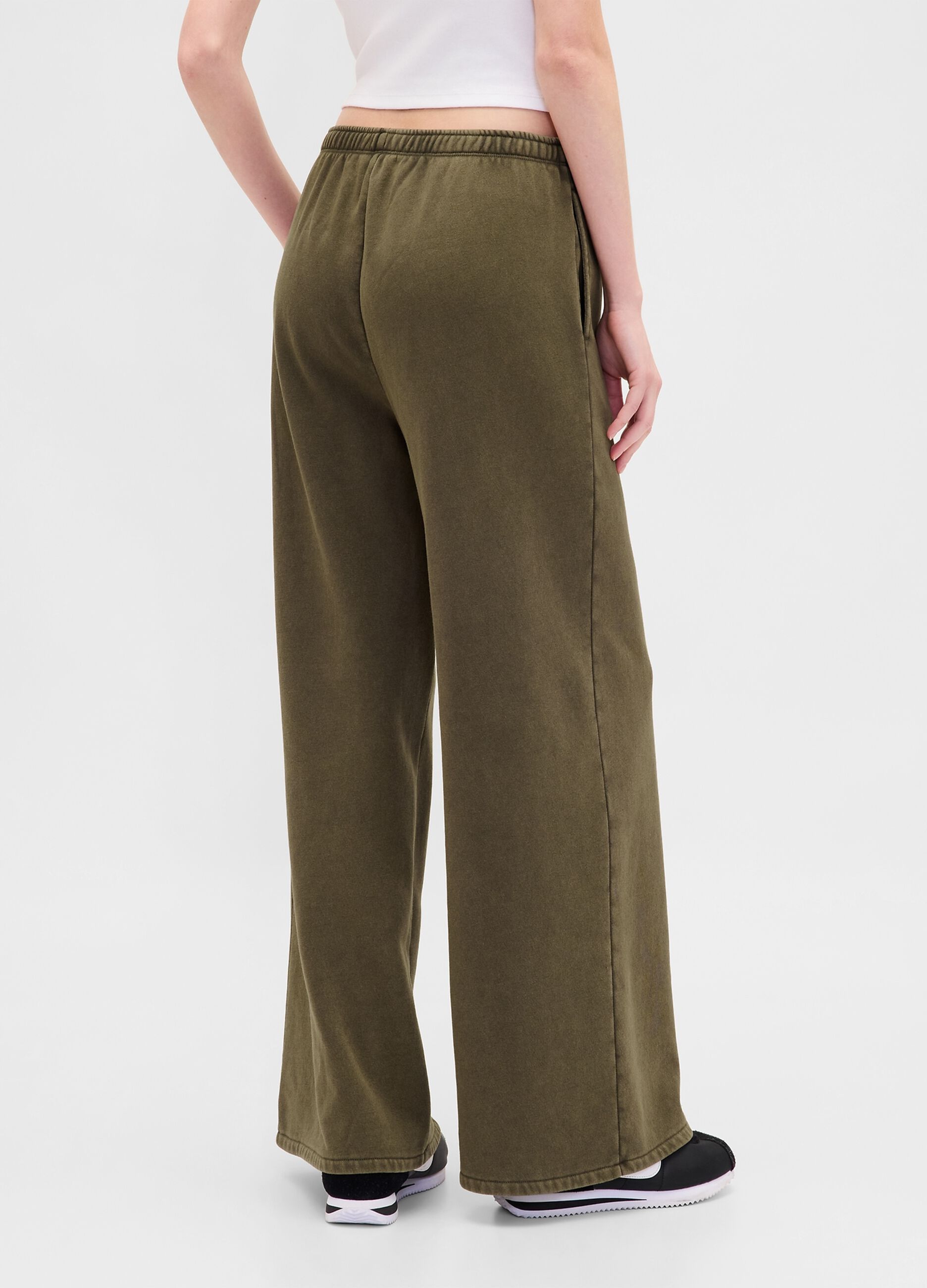 Pantaloni sportivi a palazzo