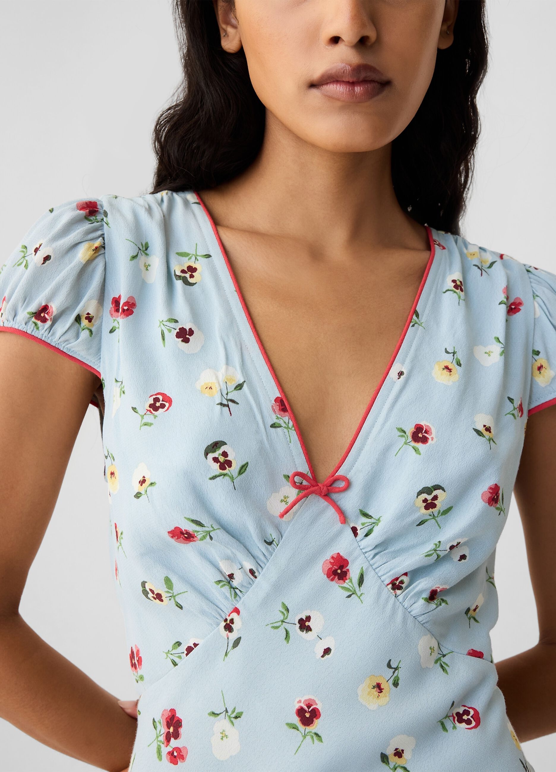 GAP x DÔEN Vestito midi floreale_3