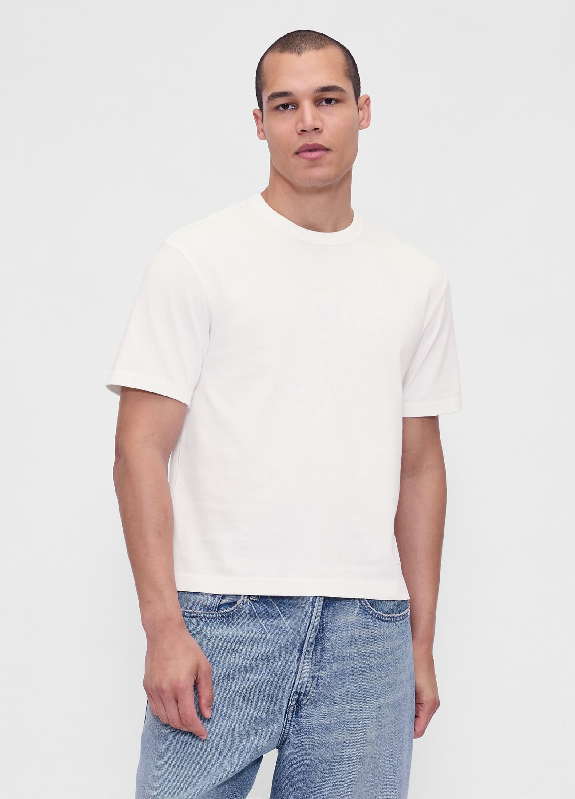 T-shirt bianca a maniche corte in cotone