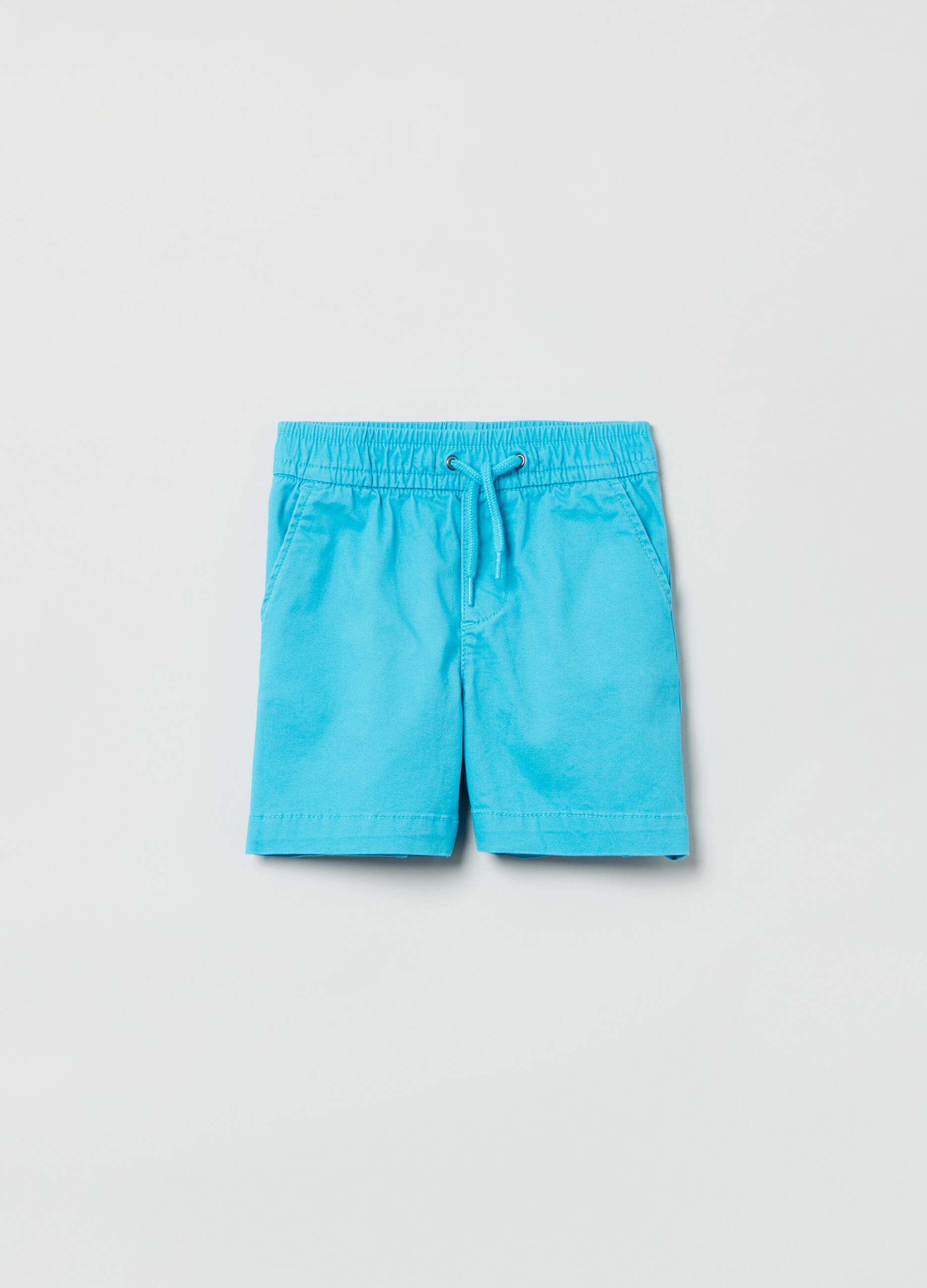 Solid colour Bermuda shorts with drawstring