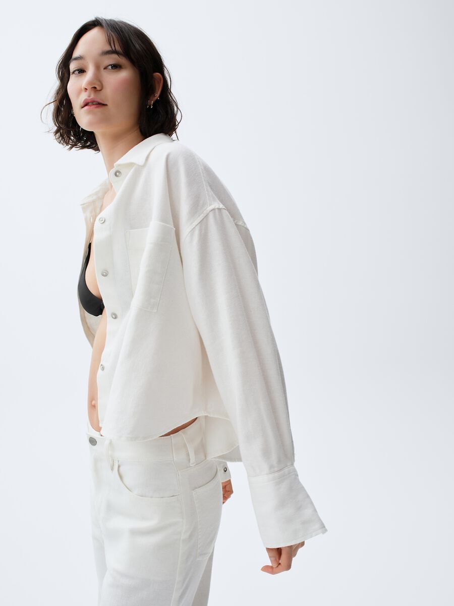 Camicia in puro cotone con tasca applicata Donna_5