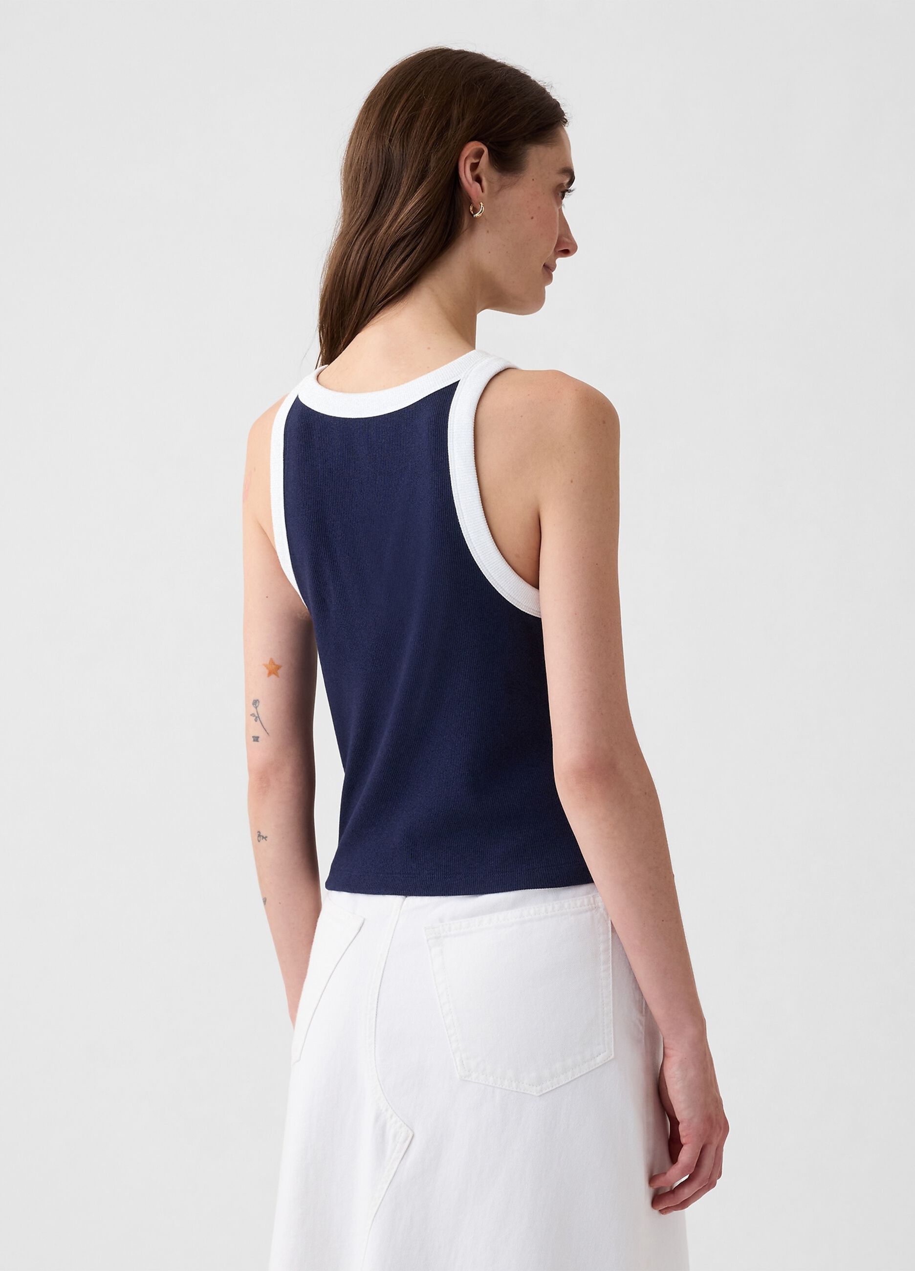 Tank top crop a costine con scollo halter_2