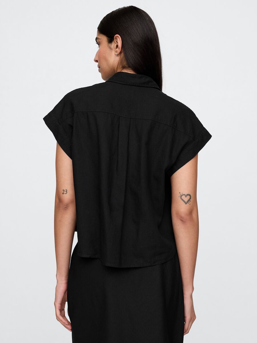 Camicia cropped nera Gap in lino e viscosa Donna_2