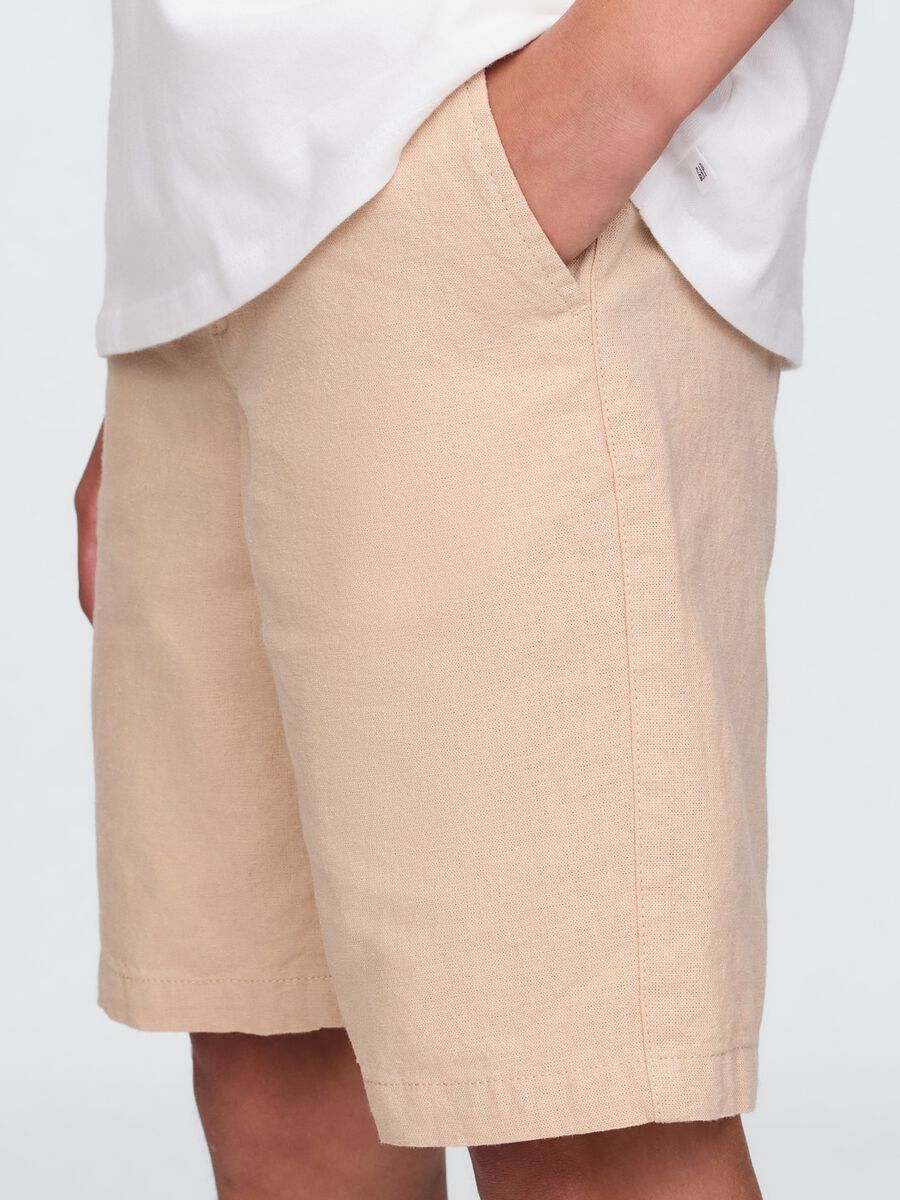 Bermuda beige in lino e cotone GAP Kids Bambino_3
