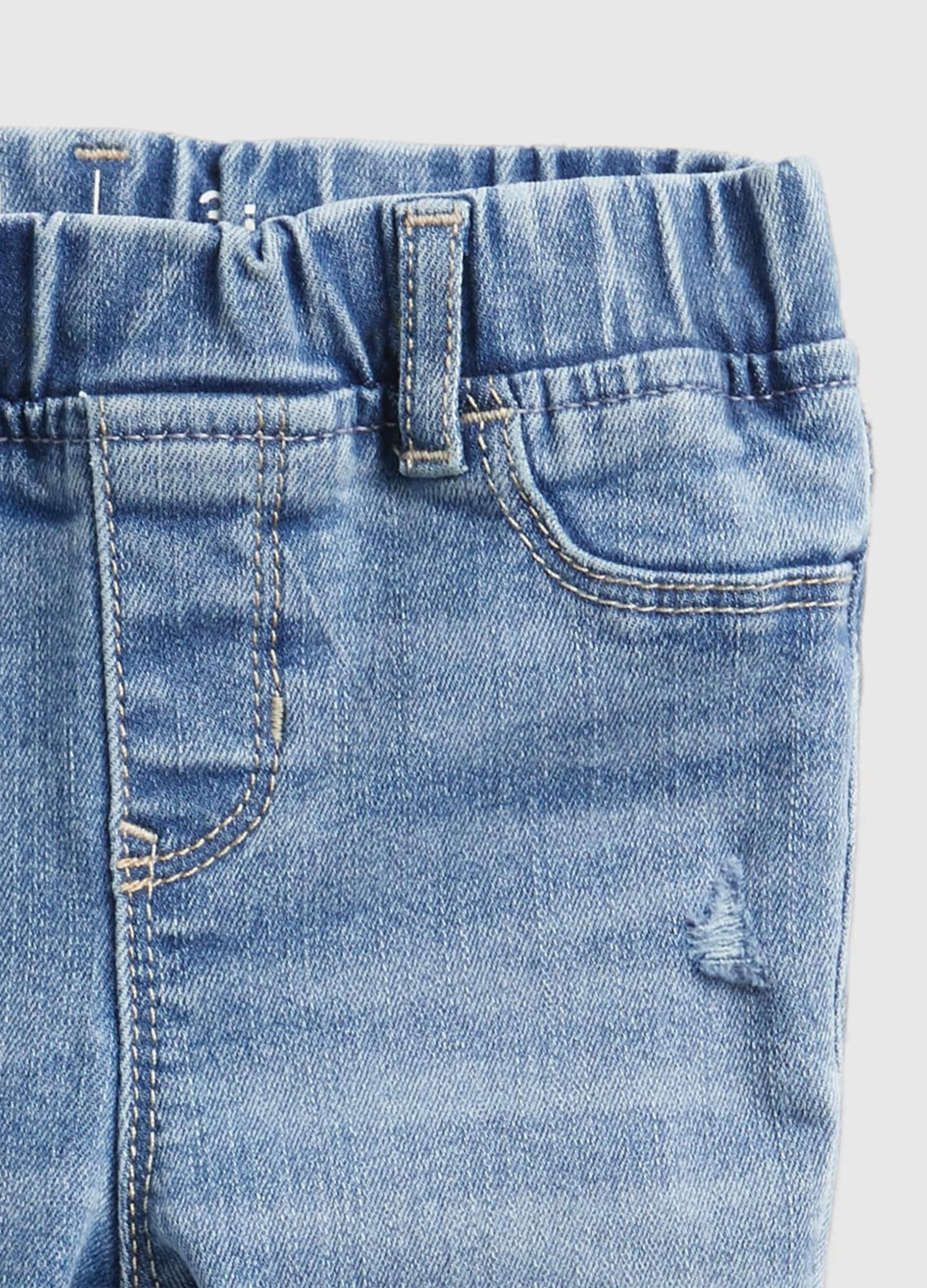 Jeggings with abrasions