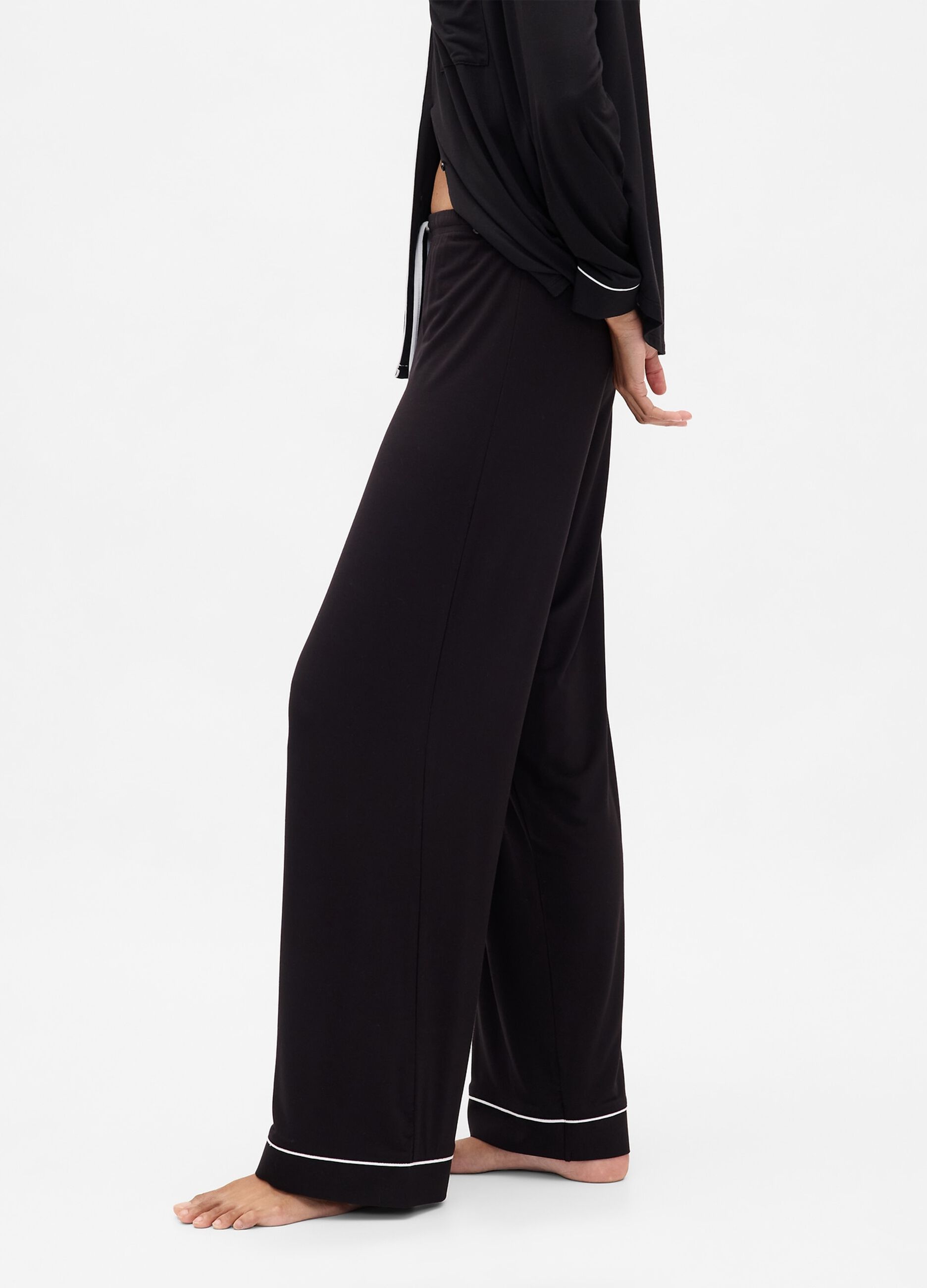 Pantalone pigiama con piping a contrasto