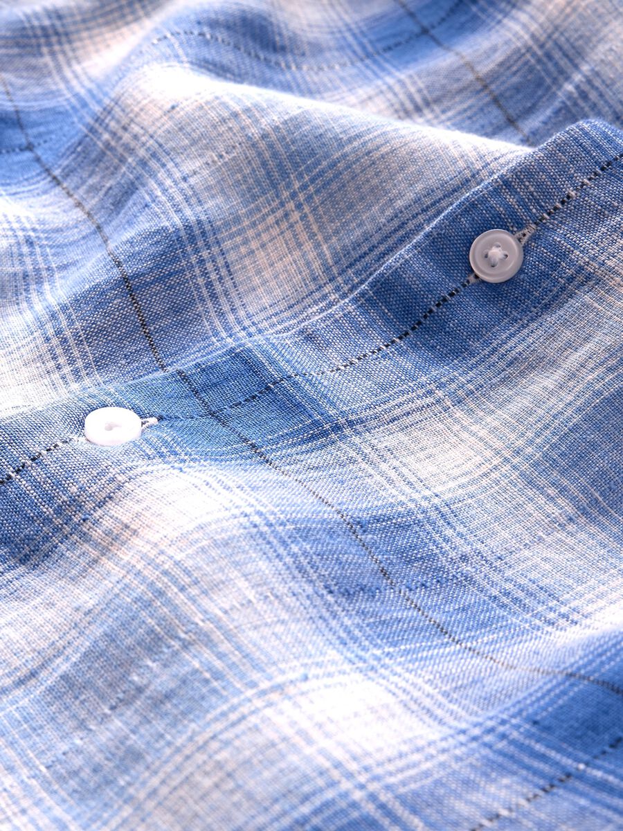 Camicia a quadri blu sfumata Uomo_4