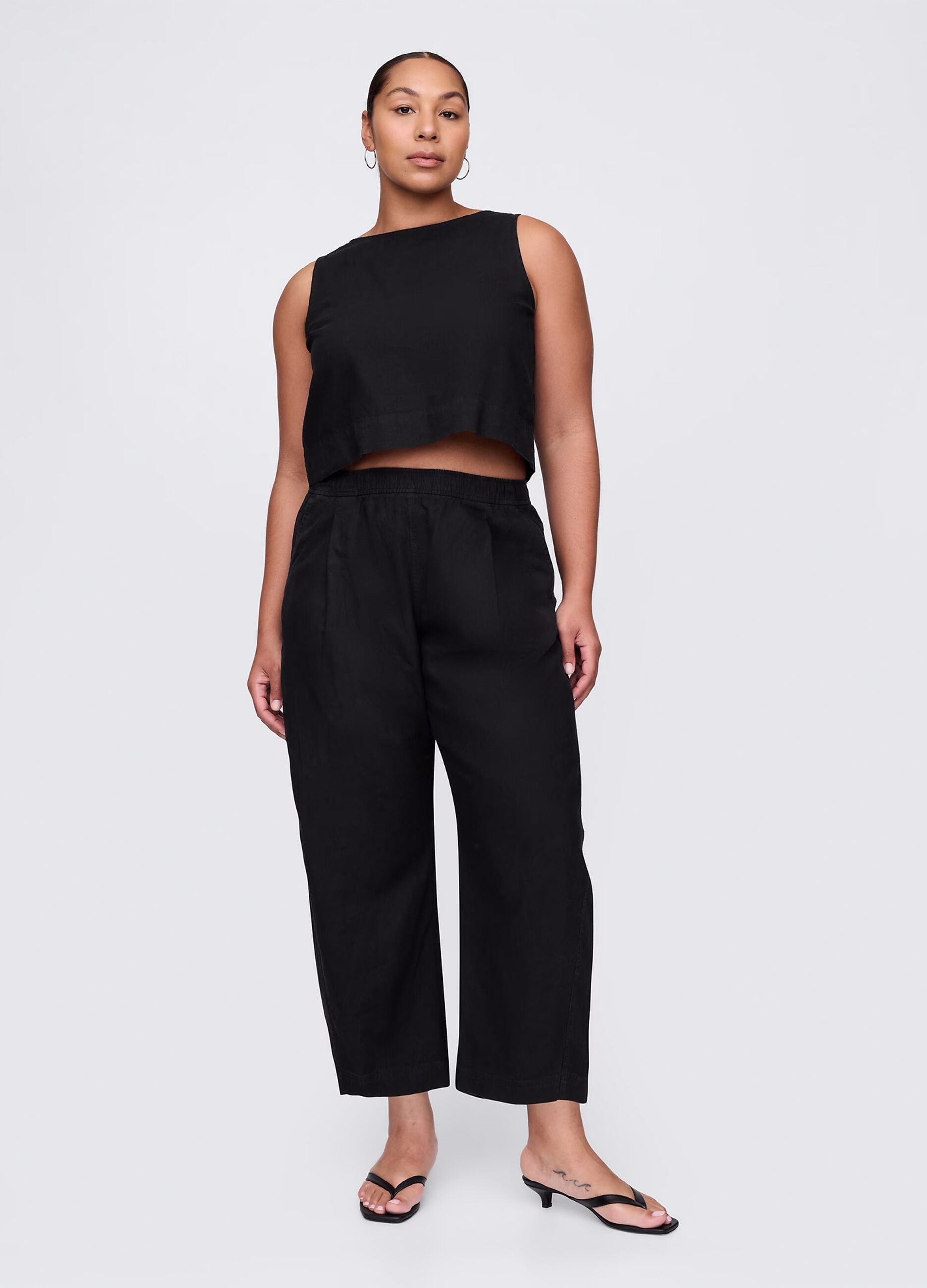 Pantaloni ampi neri in lino e viscosa_5