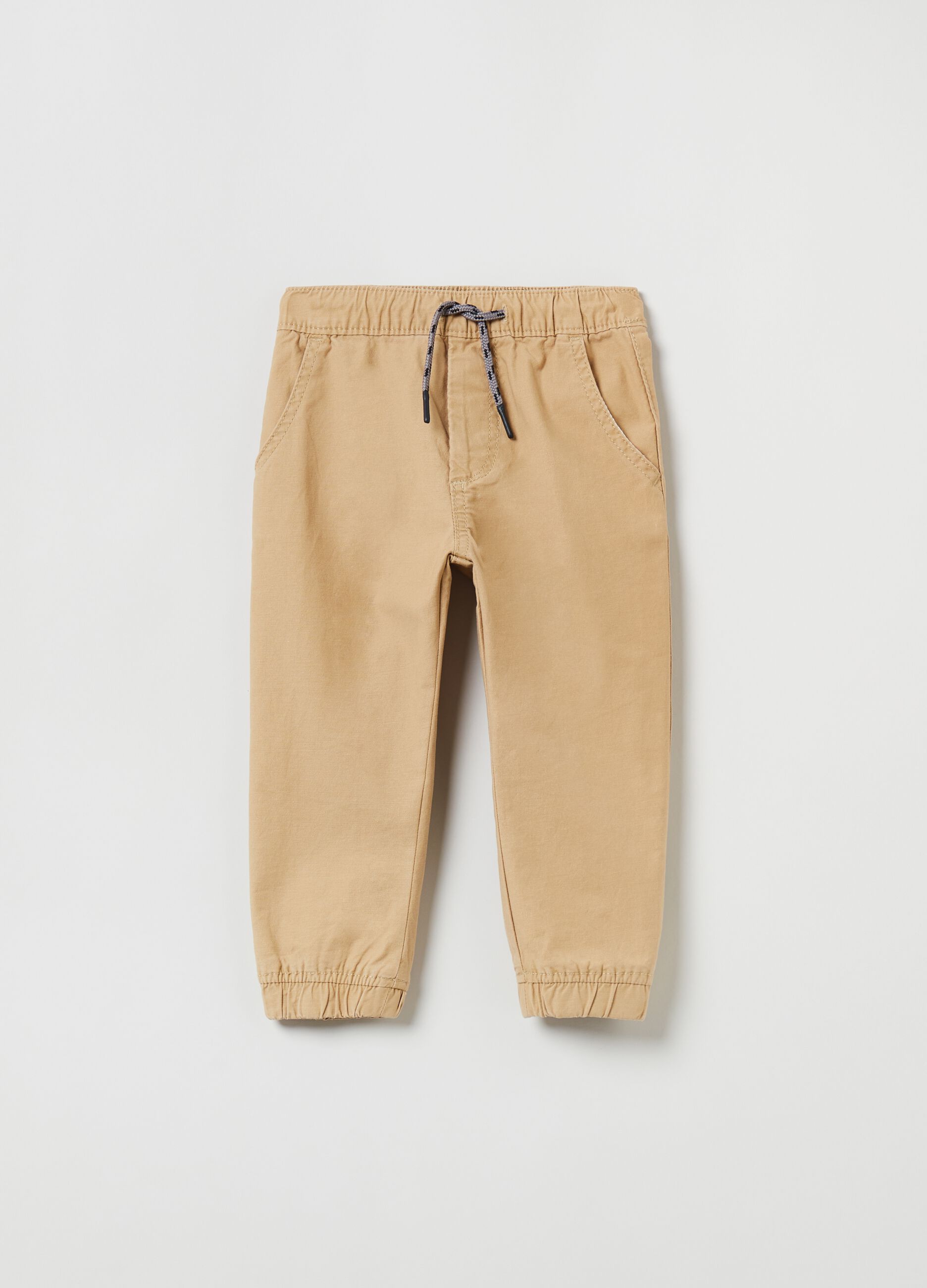 Pull-on trousers with drawstring