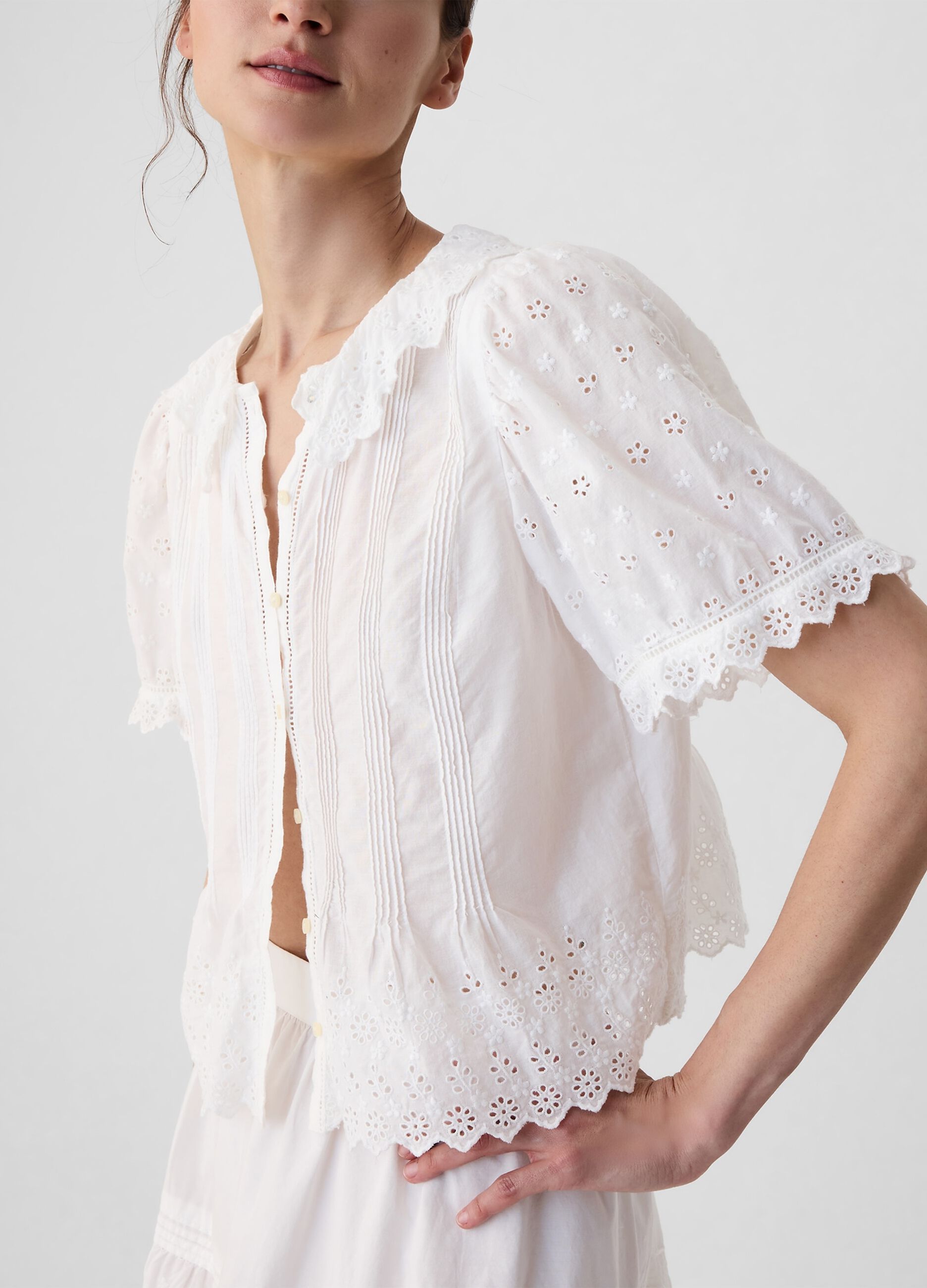 GAP x DÔEN Blusa in sangallo_2