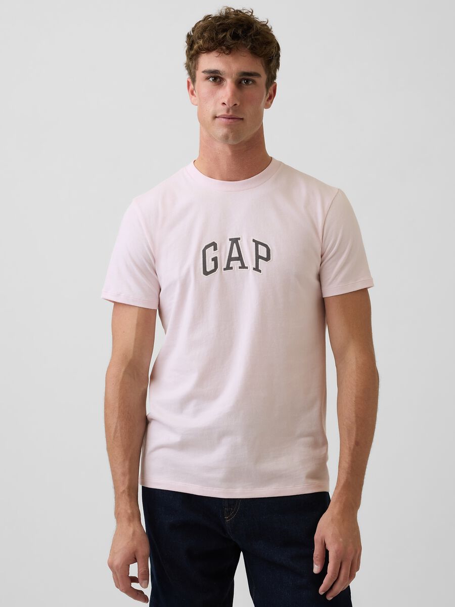 T-shirt in puro cotone con logo GAP a maniche corte Uomo_0