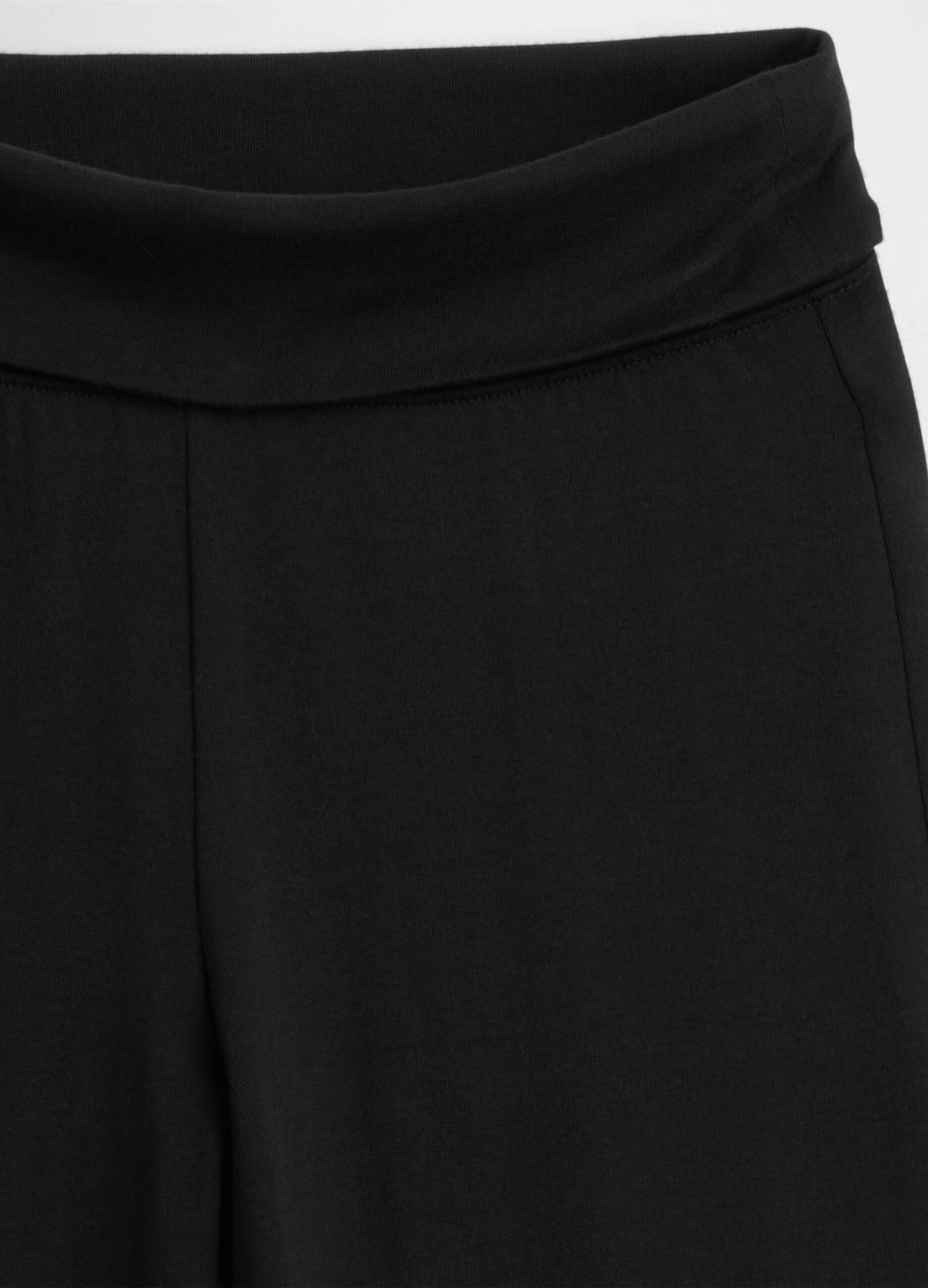 Leggings neri elasticizzati_4