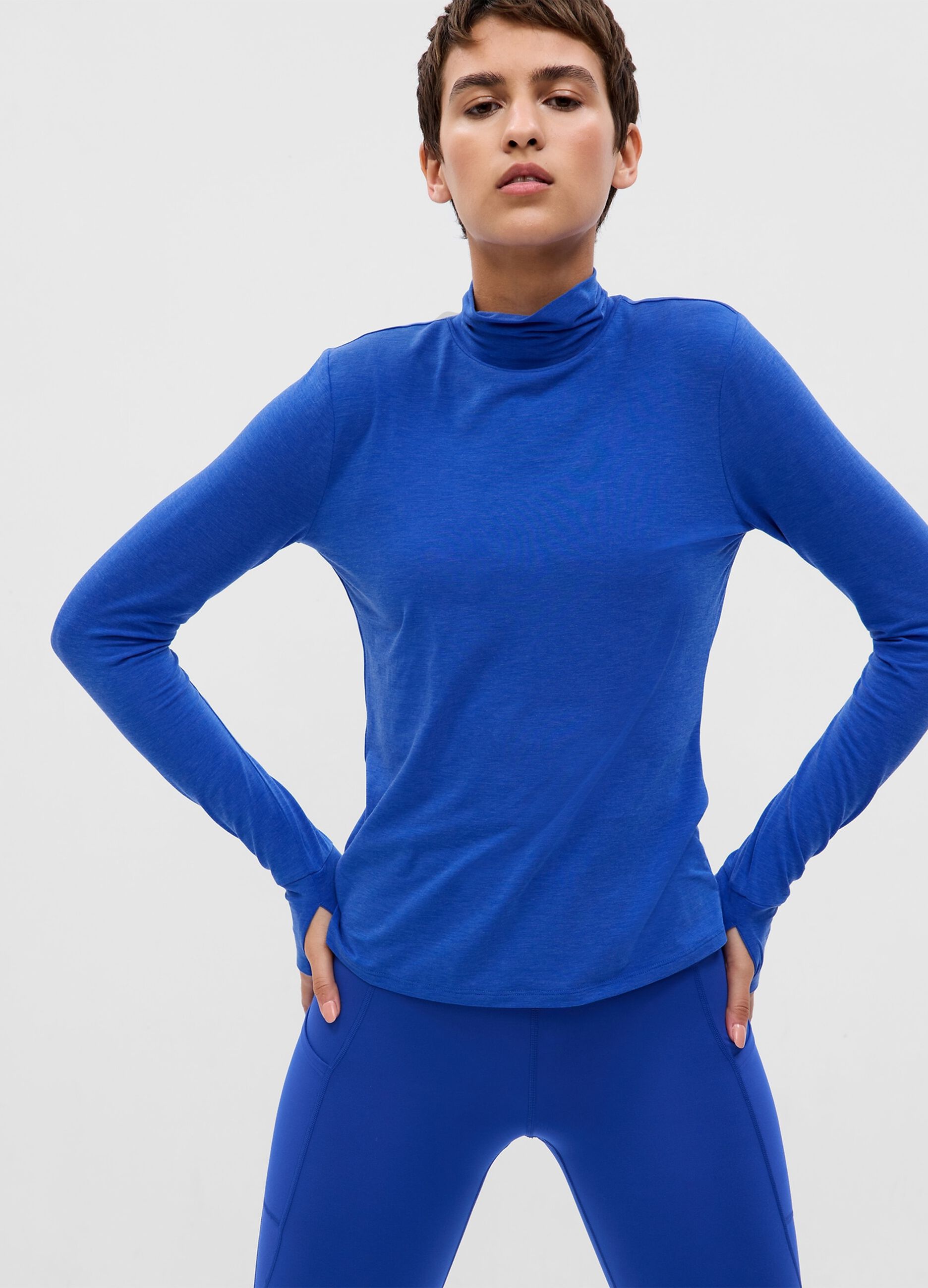 Breathable T-shirt with mock neck