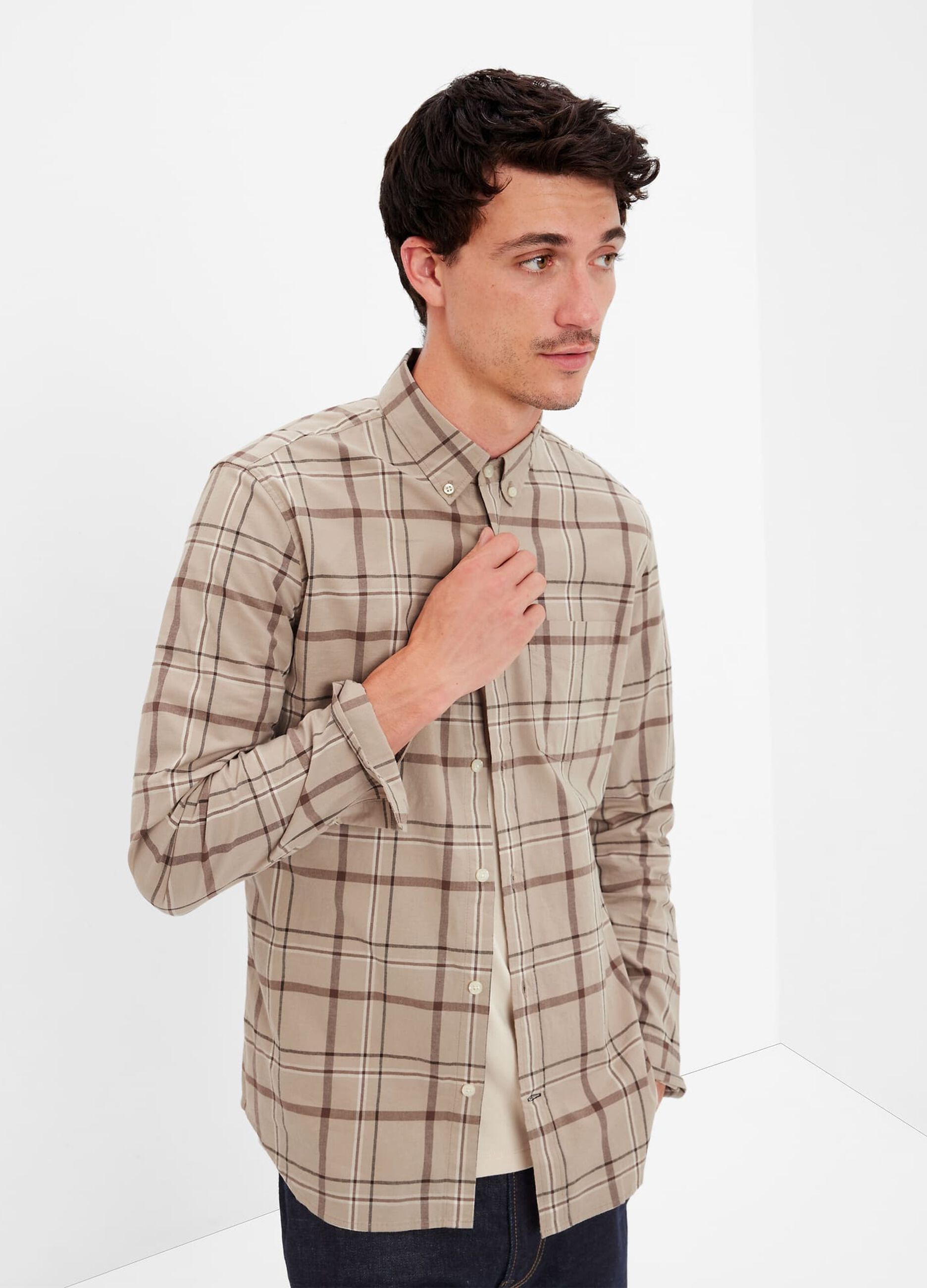 Slim-fit shirt in poplin with check pattern