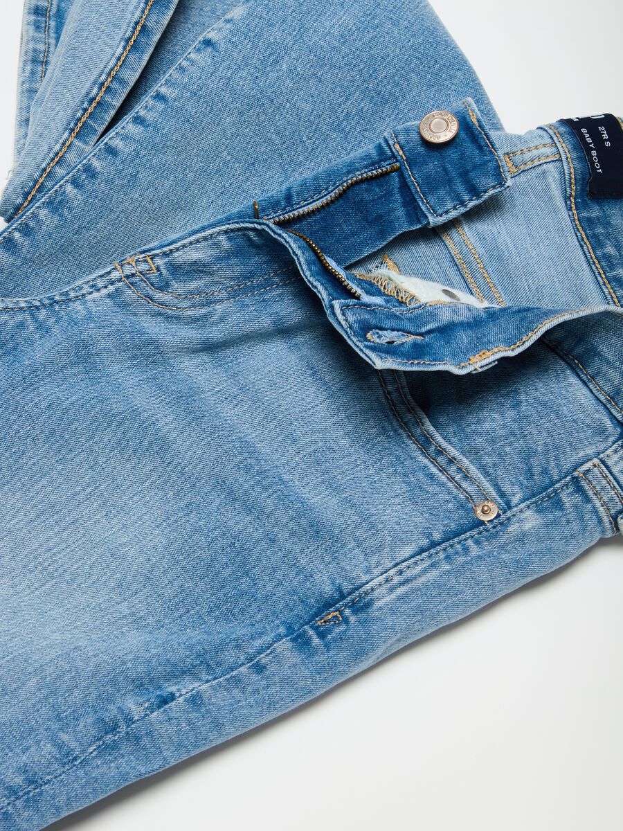 Flare-fit mini bootcut jeans with mid-rise waist Woman_6
