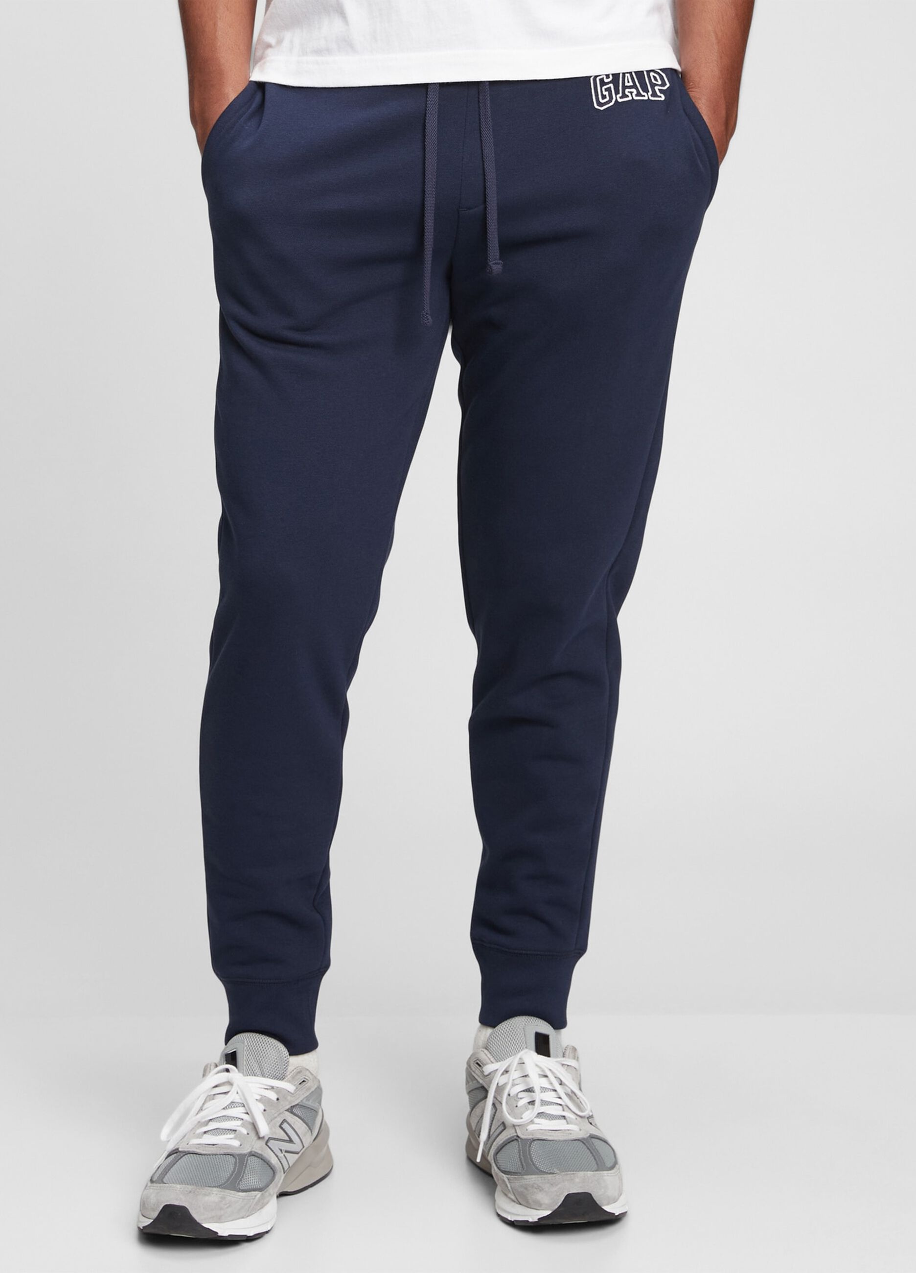 Fleece joggers with logo embroidery_1