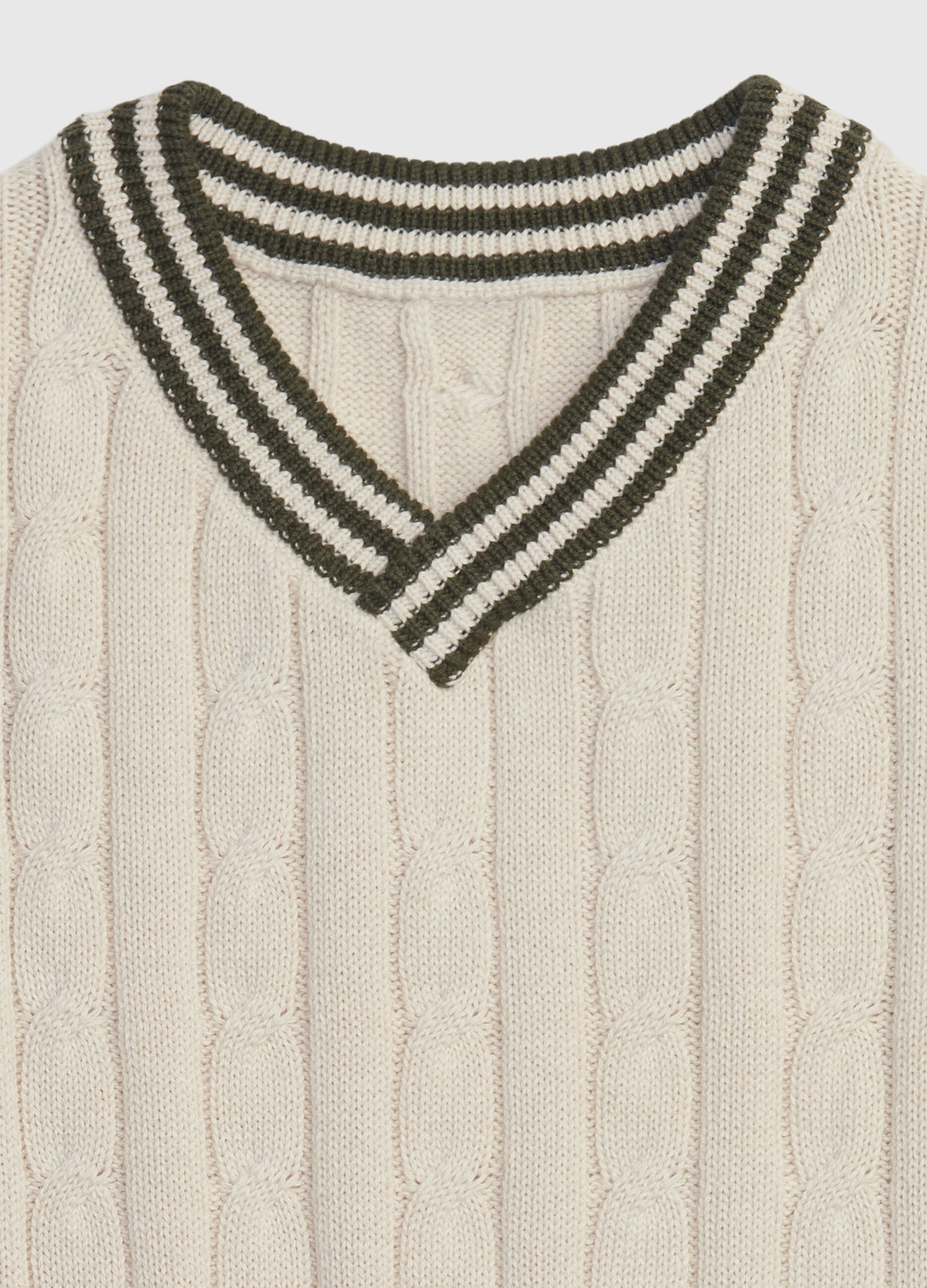 Cotton gilet with cable-knit design_2
