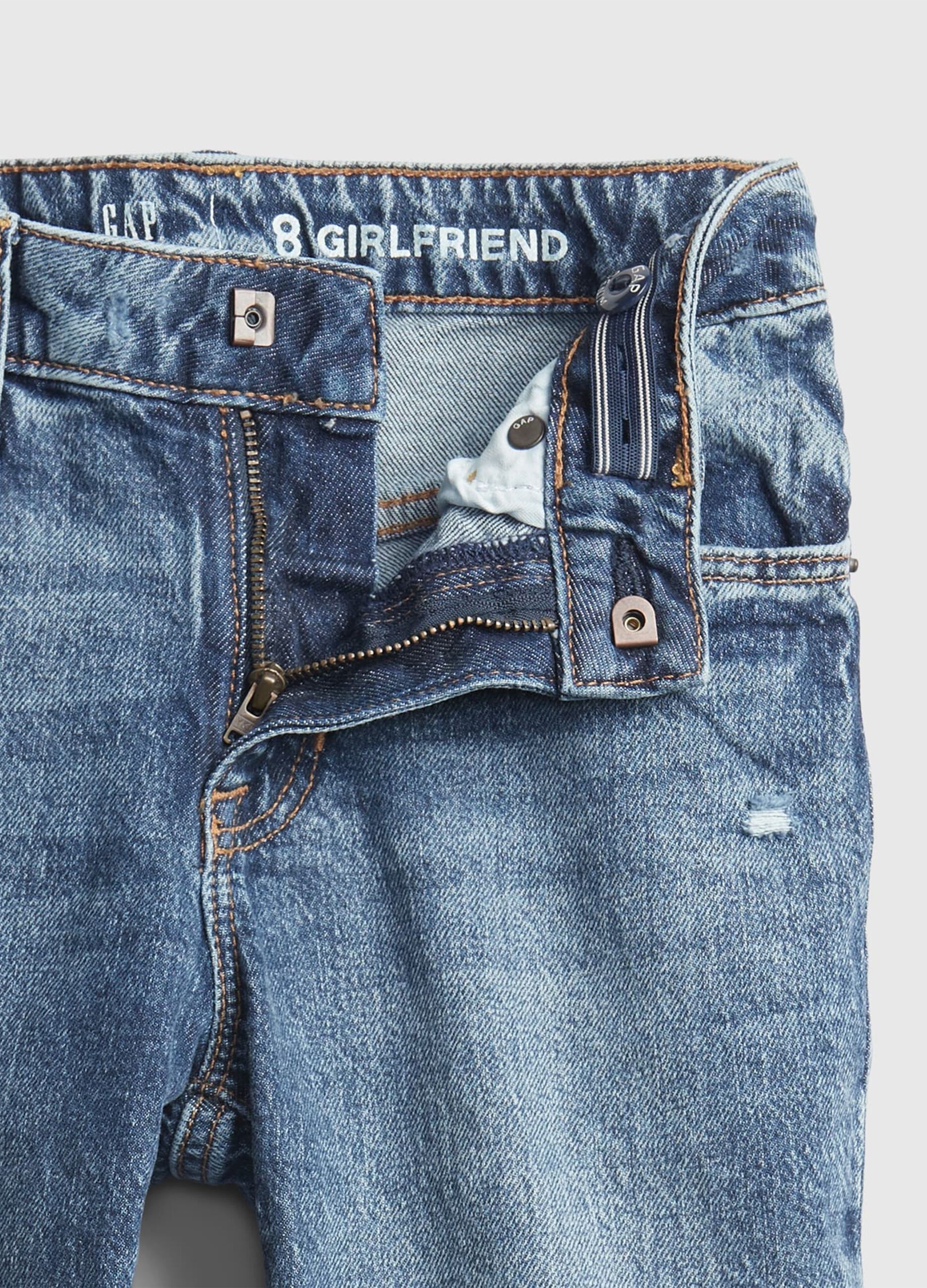 Girlfriend jeans with abrasions_1