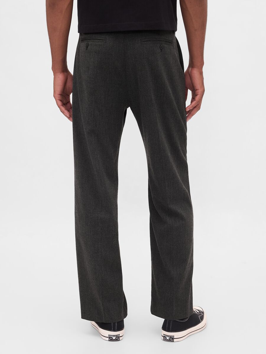 Pantaloni grigi in misto viscosa e lana Uomo_2