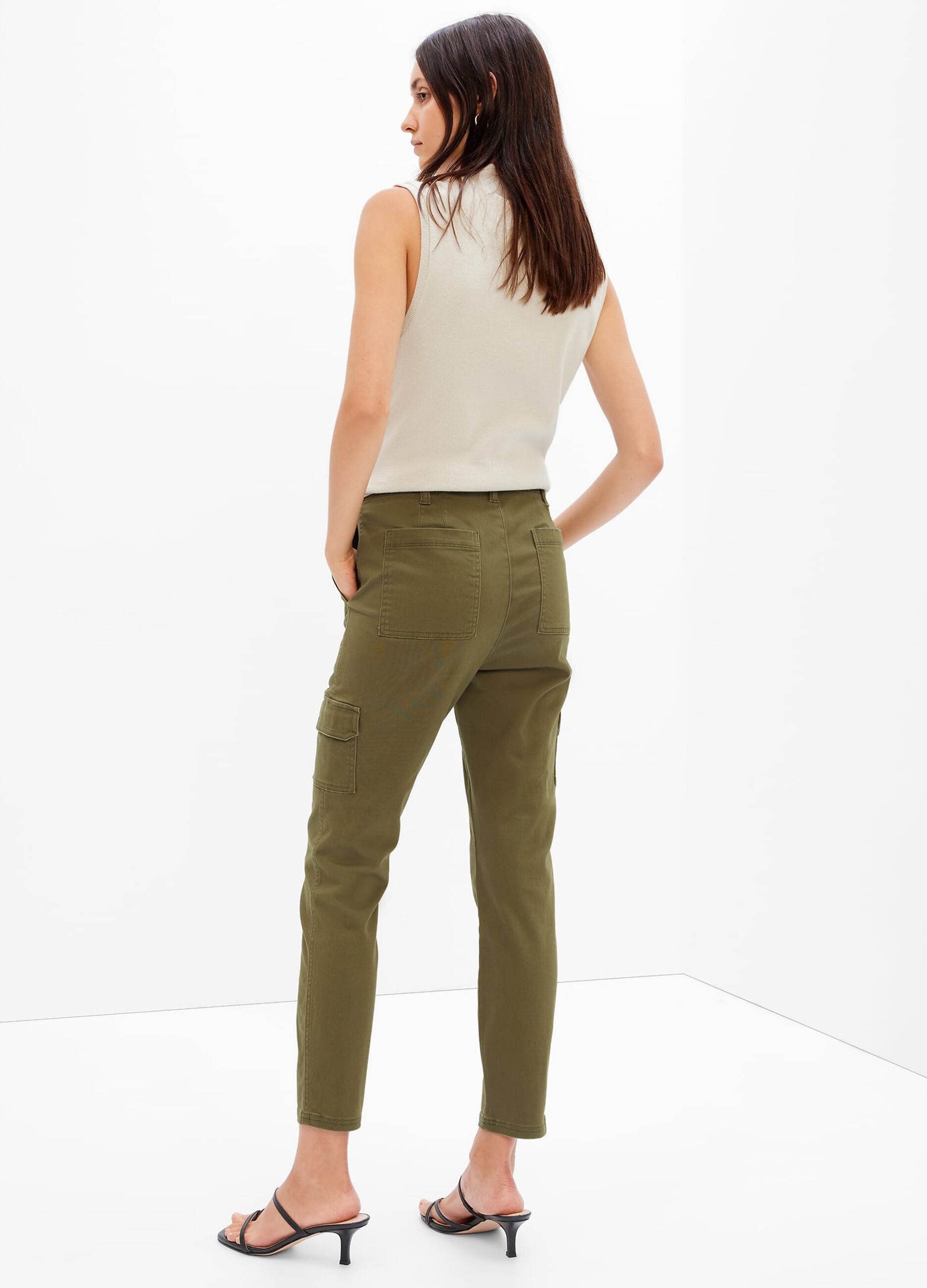 Solid colour cargo trousers_3