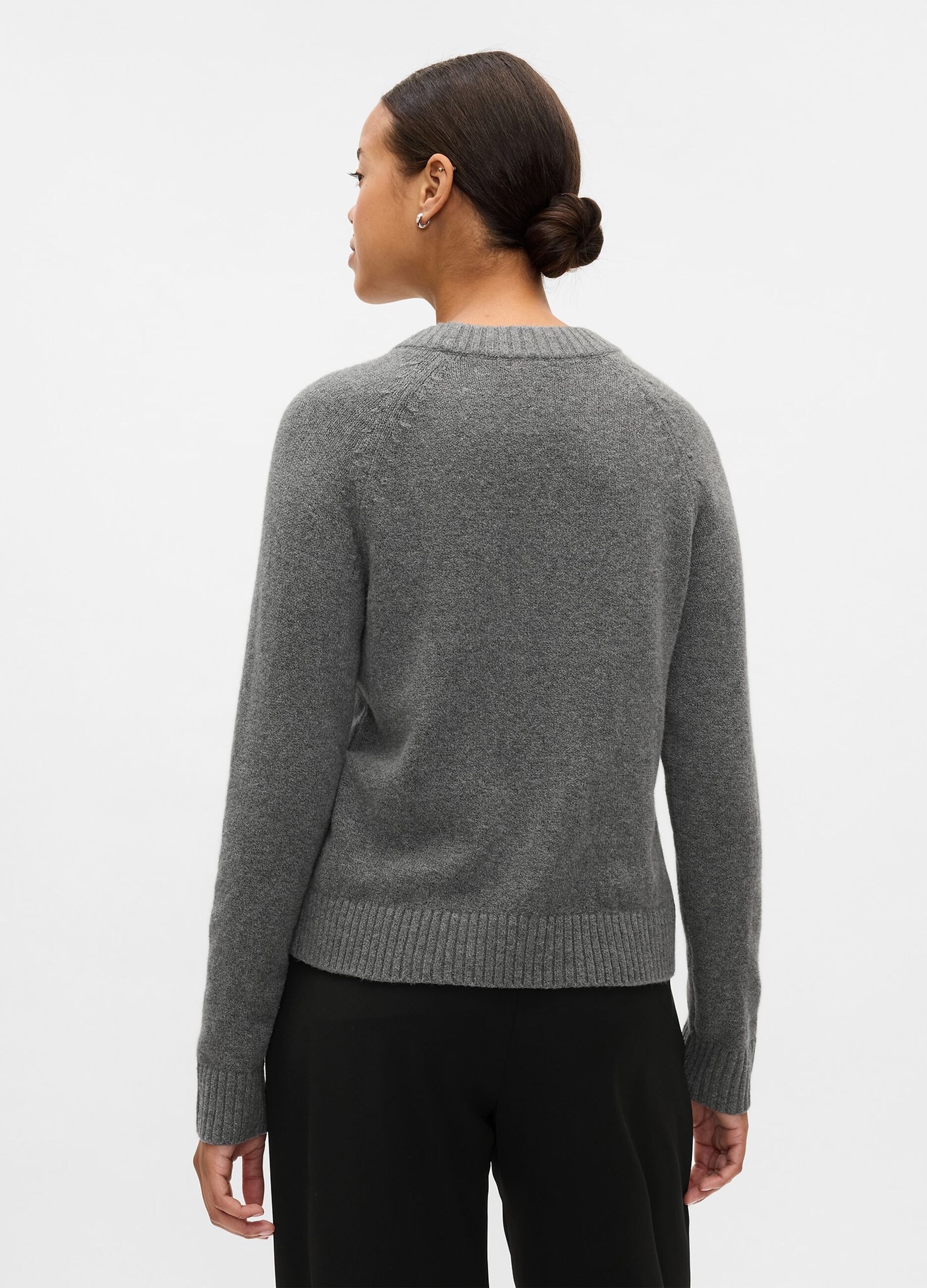 Pullover girocollo con maniche raglan_2