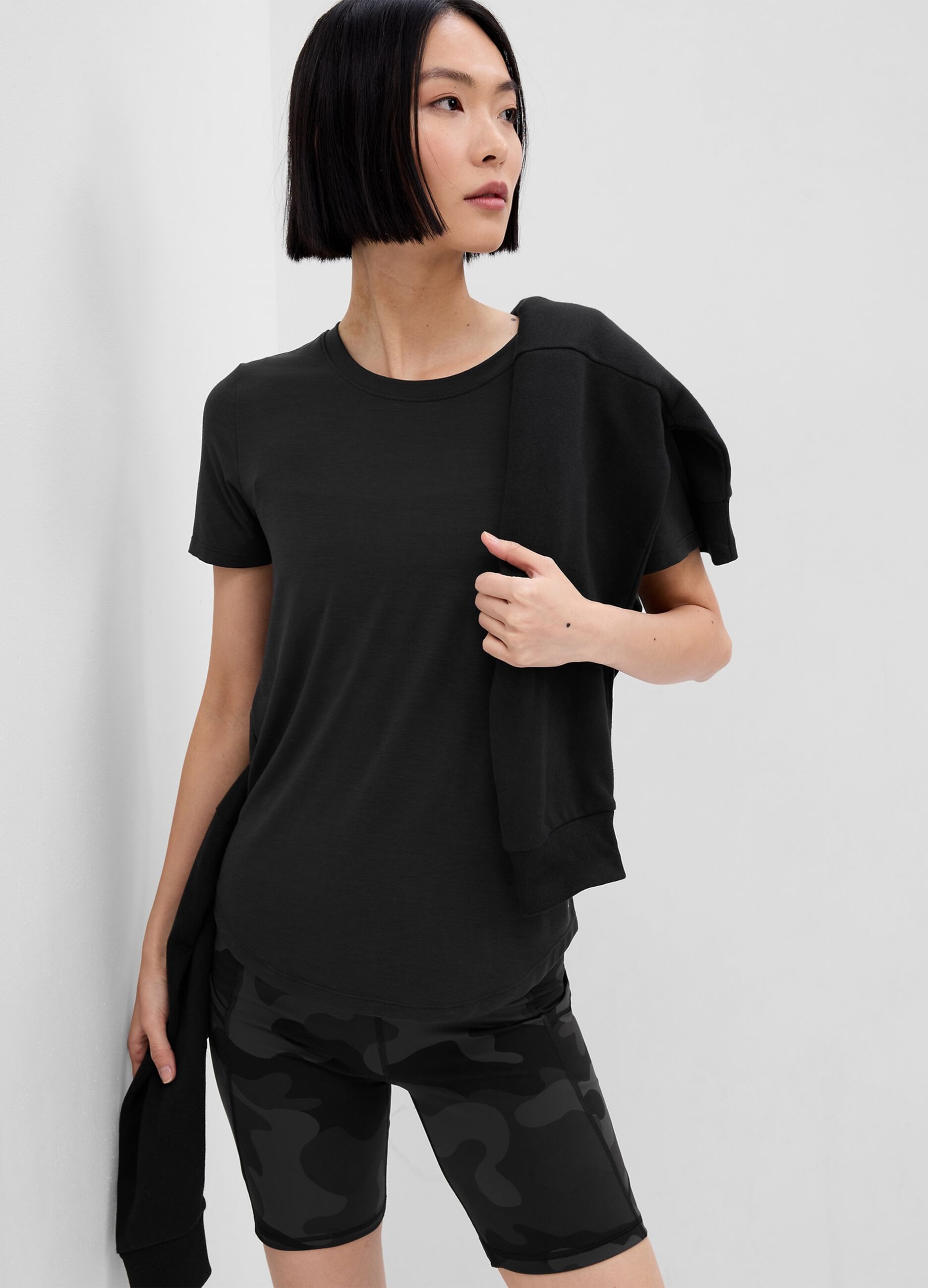 T-shirt in tessuto traspirante