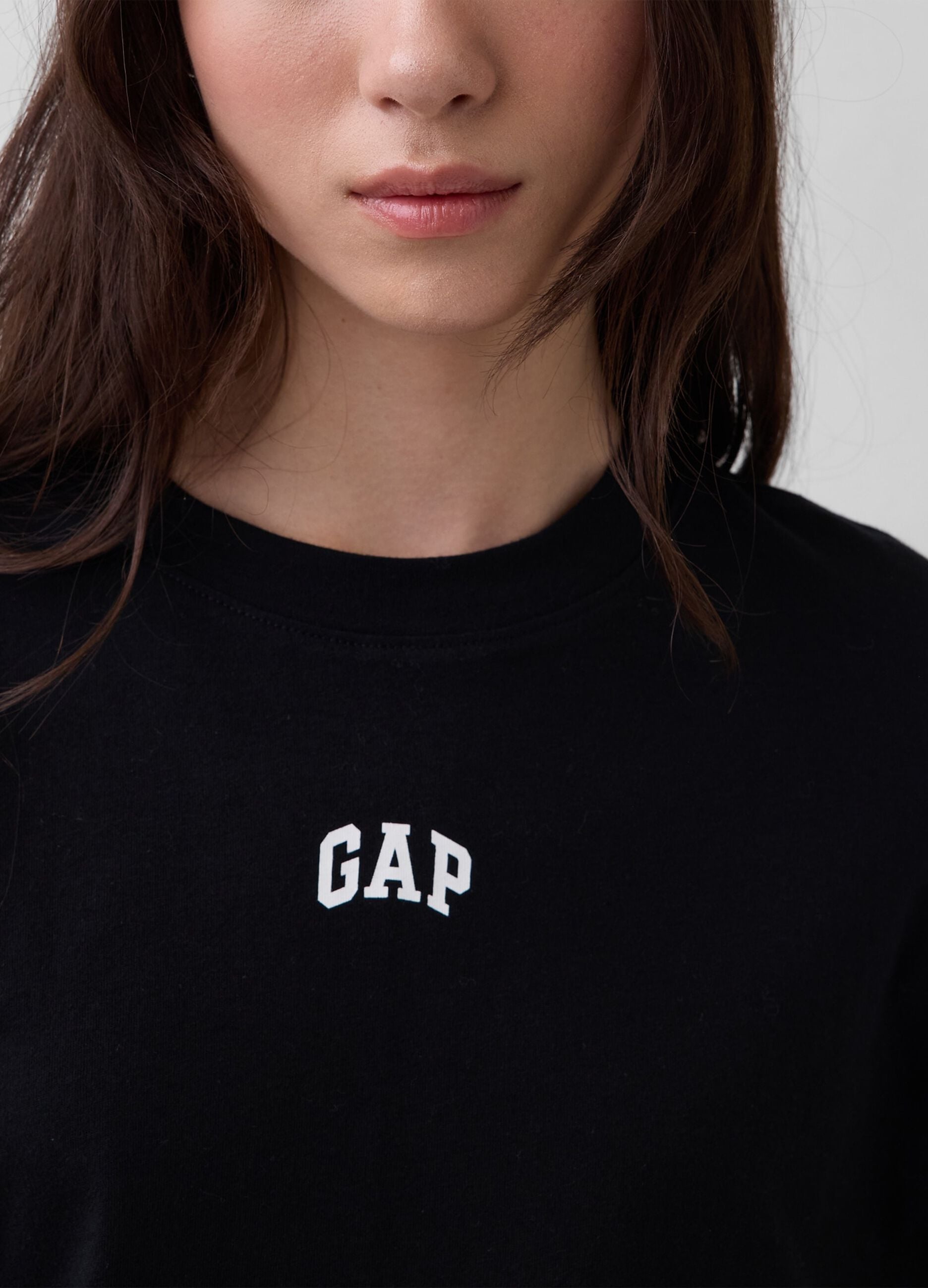 T-shirt in puro cotone a maniche corte con logo GAP