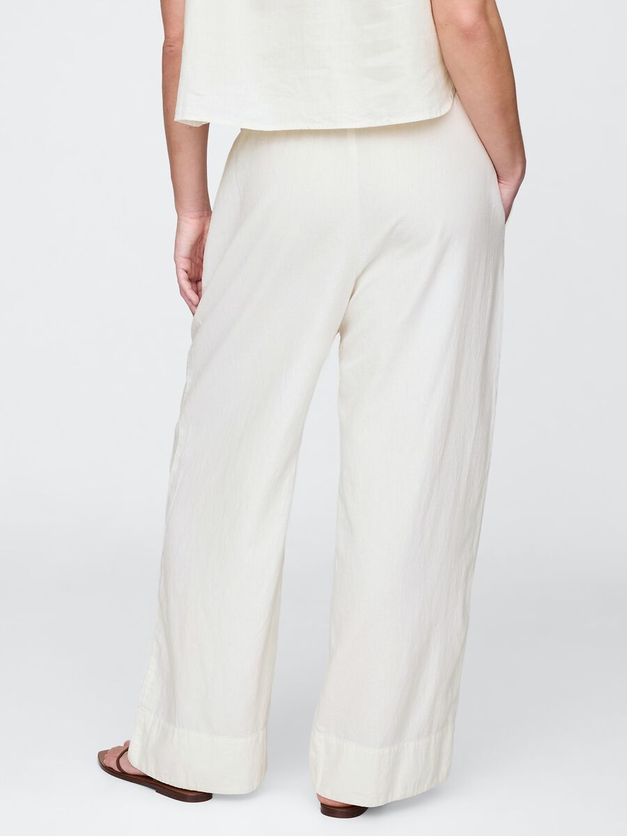 Pantaloni ampi bianchi in lino e viscosa Donna_5