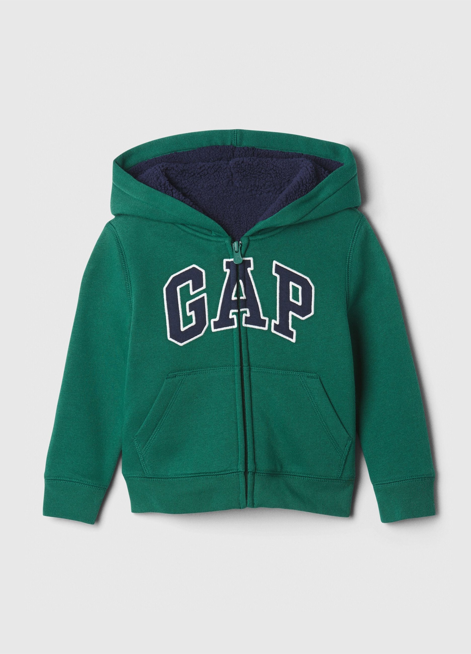 Full-zip con cappuccio interno in sherpa