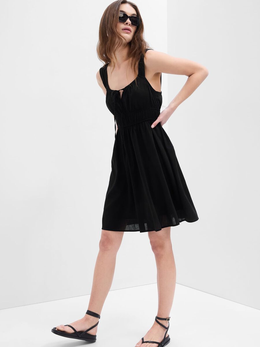 Short dress with laces and round neck Woman_0