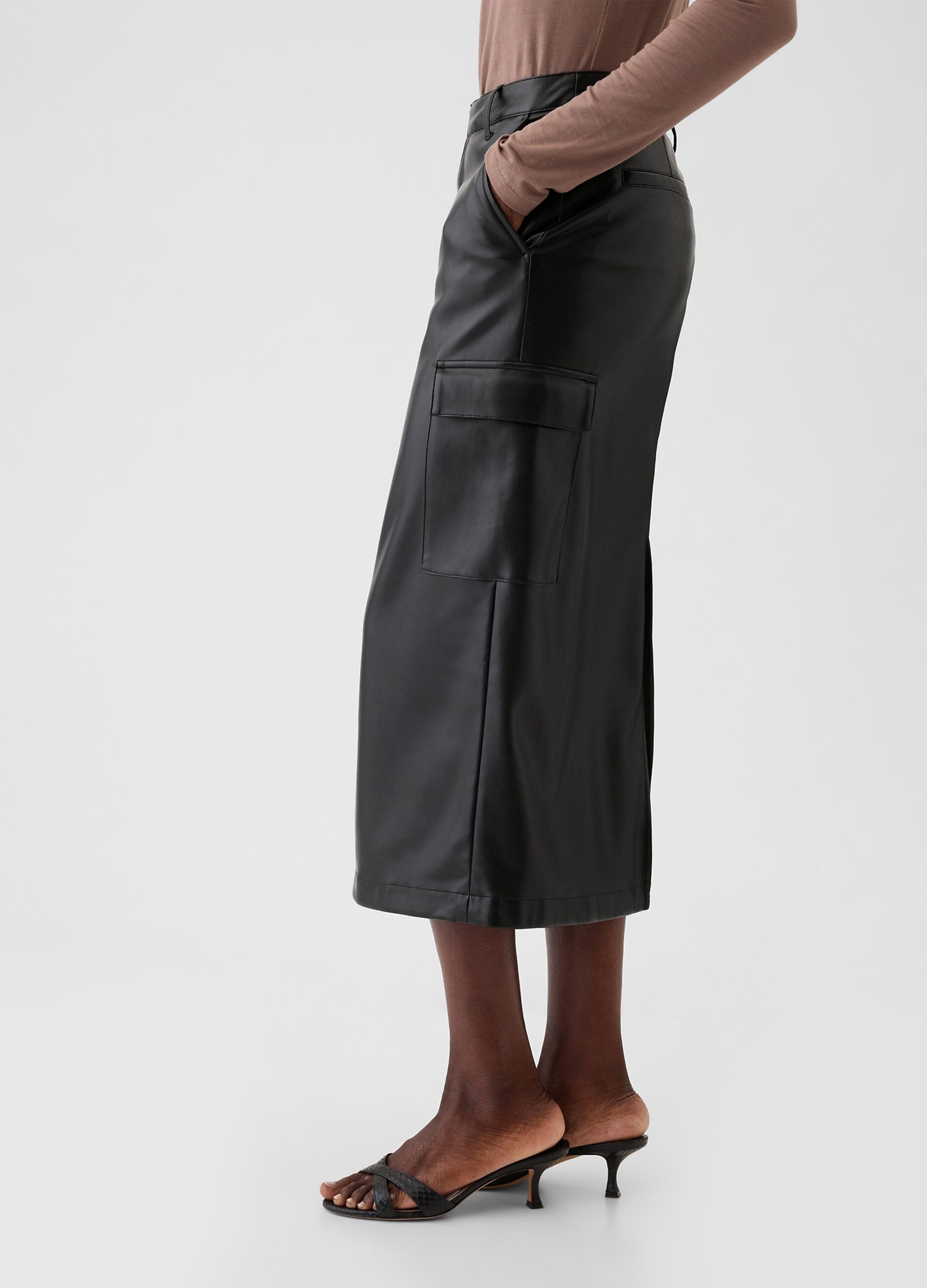 Glossy-effect midi cargo skirt_1