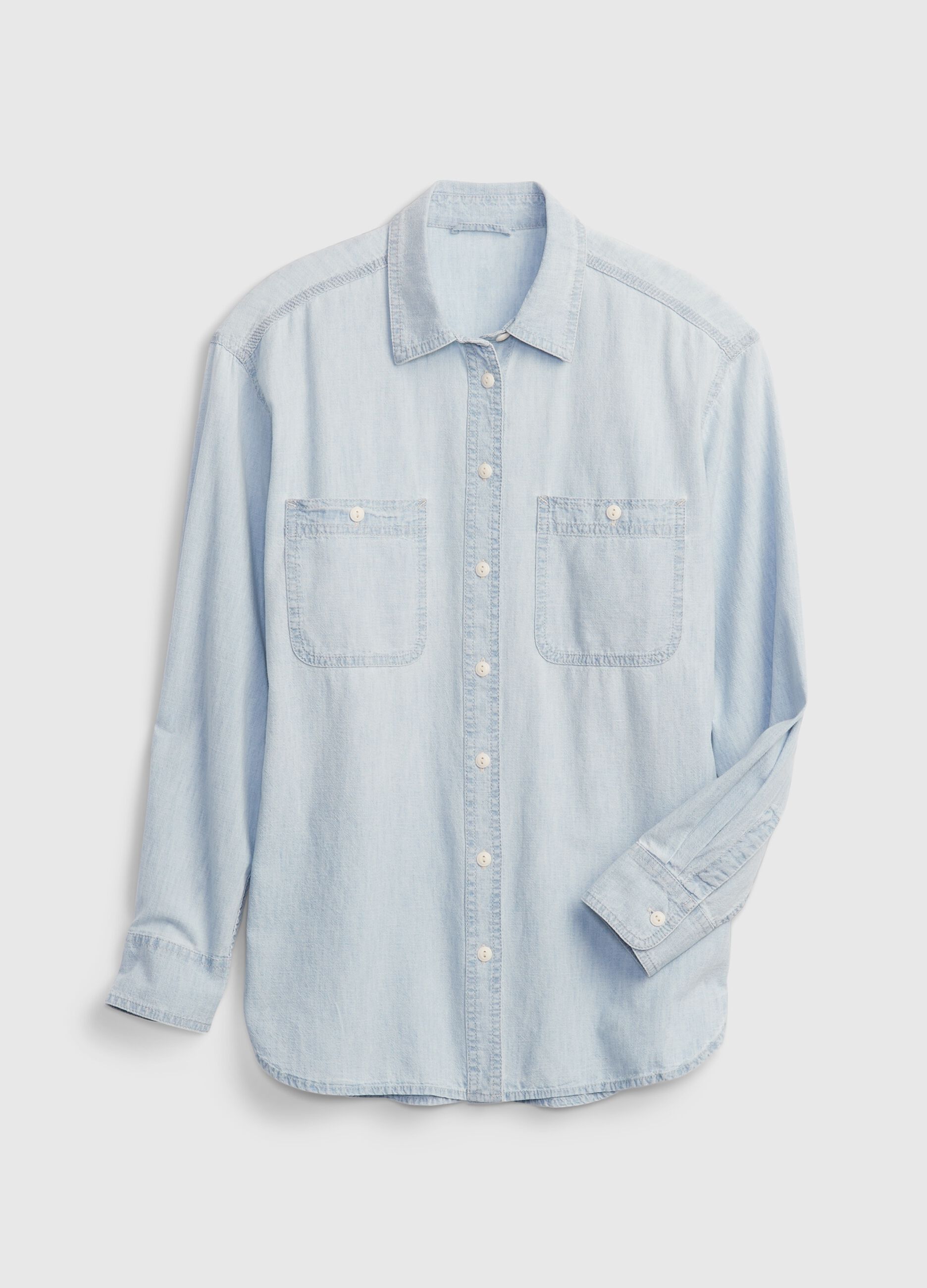 Oversized shirt in denim with pockets_5