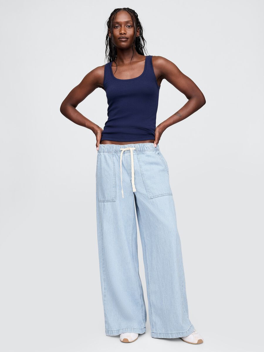 Pantaloni ampi in denim leggero Gap Donna_0