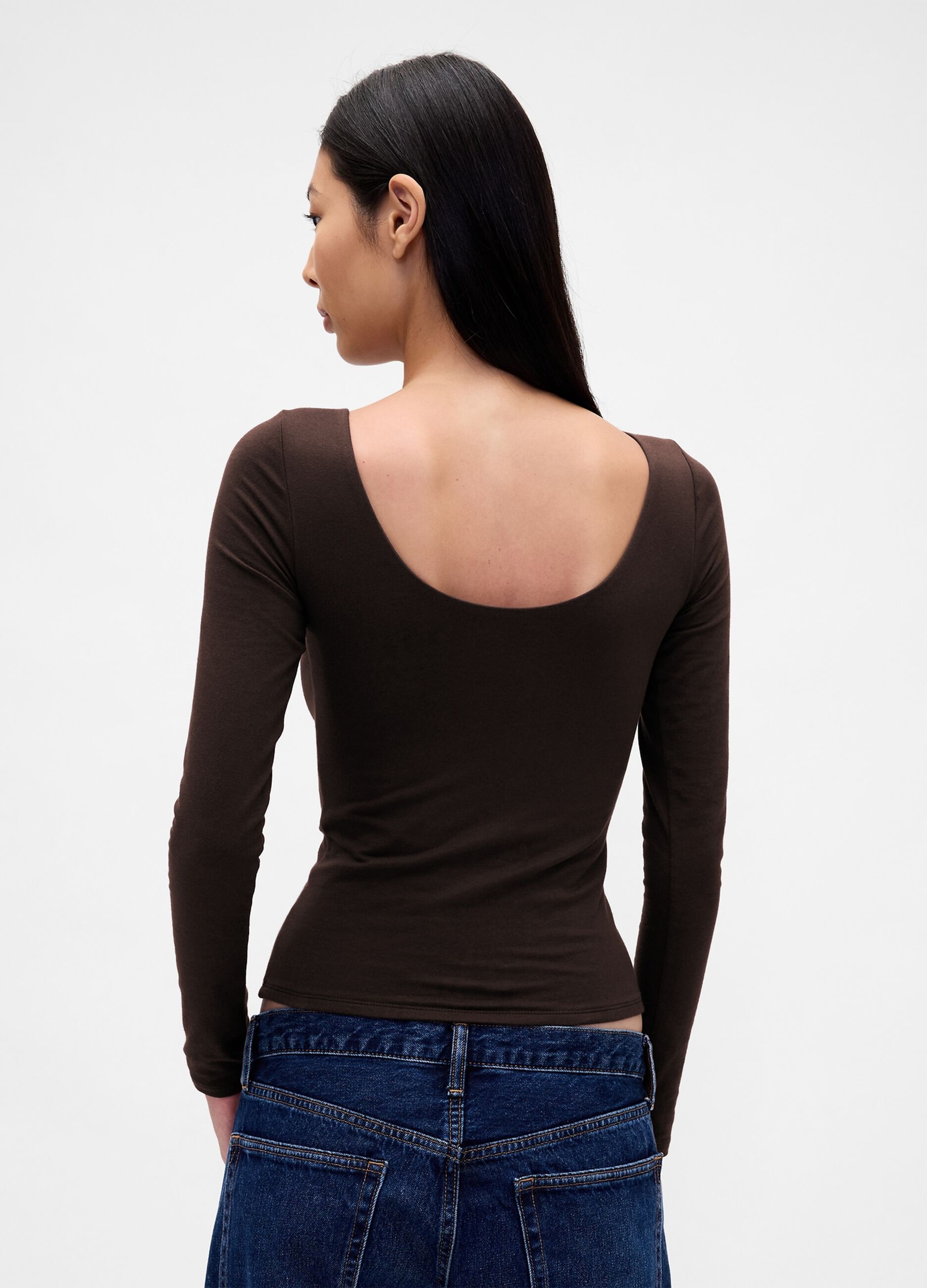 Maglia elasticizzata a maniche lunghe