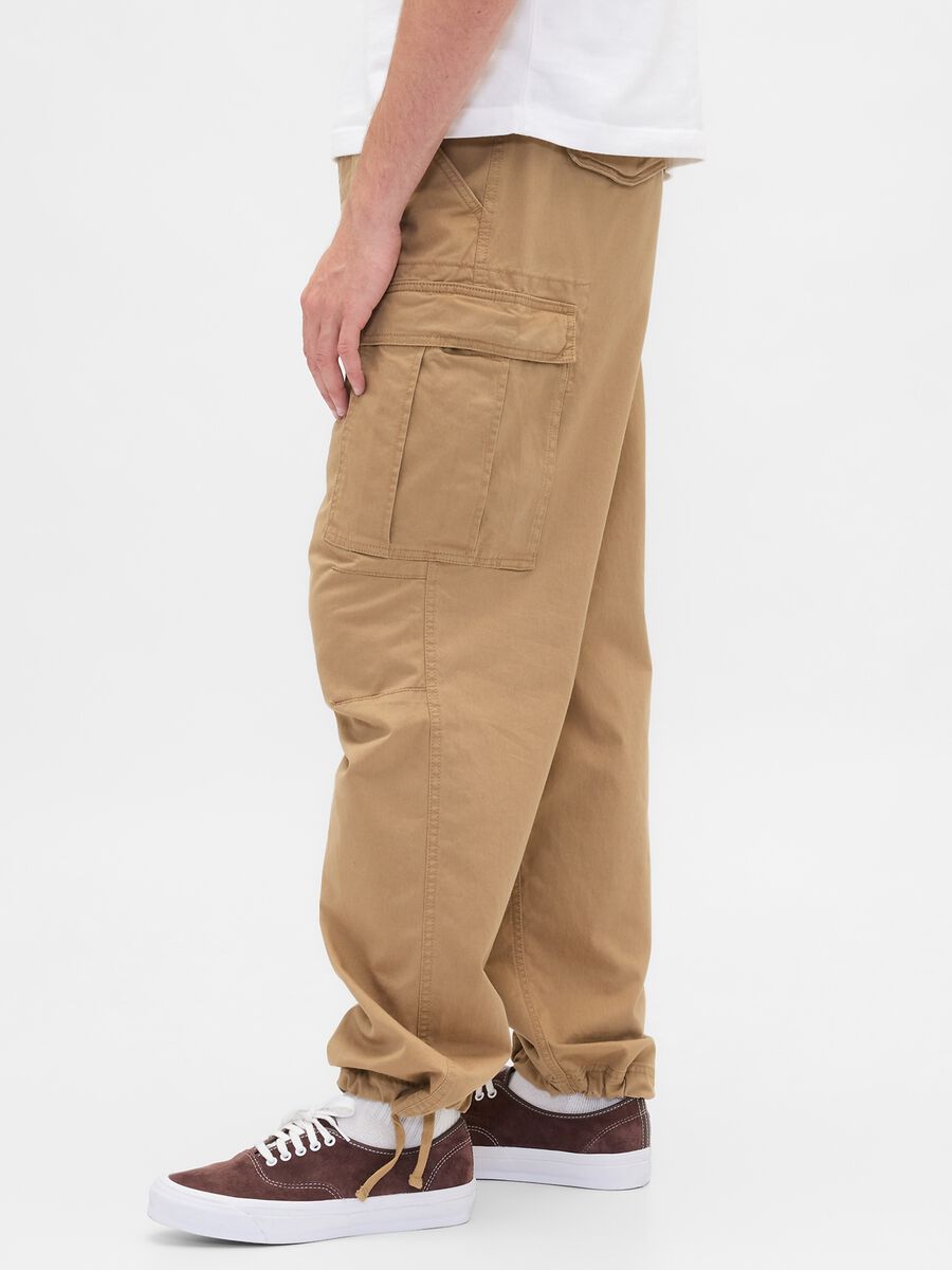 Pantaloni cargo beige elasticizzati Uomo_3