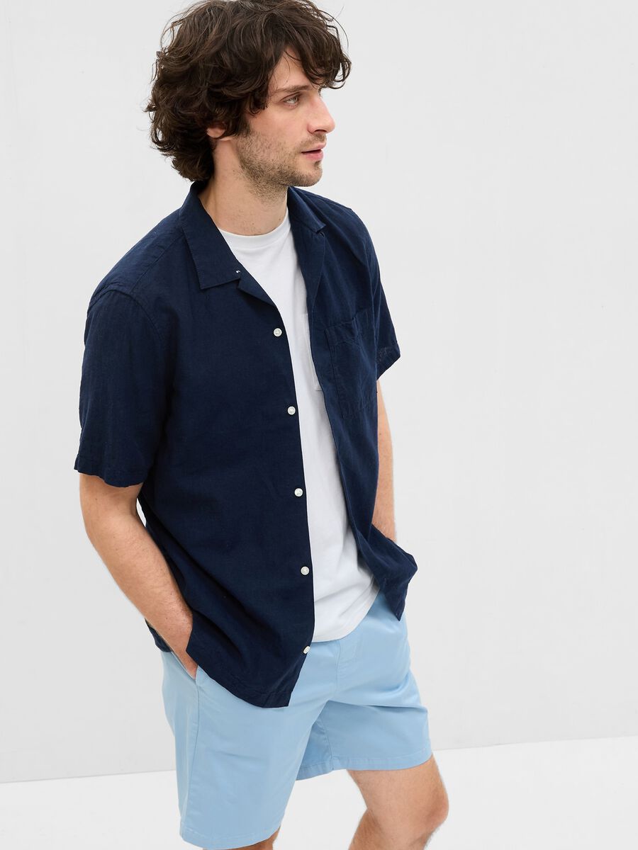 Linen and cotton short-sleeved shirt. Man_0