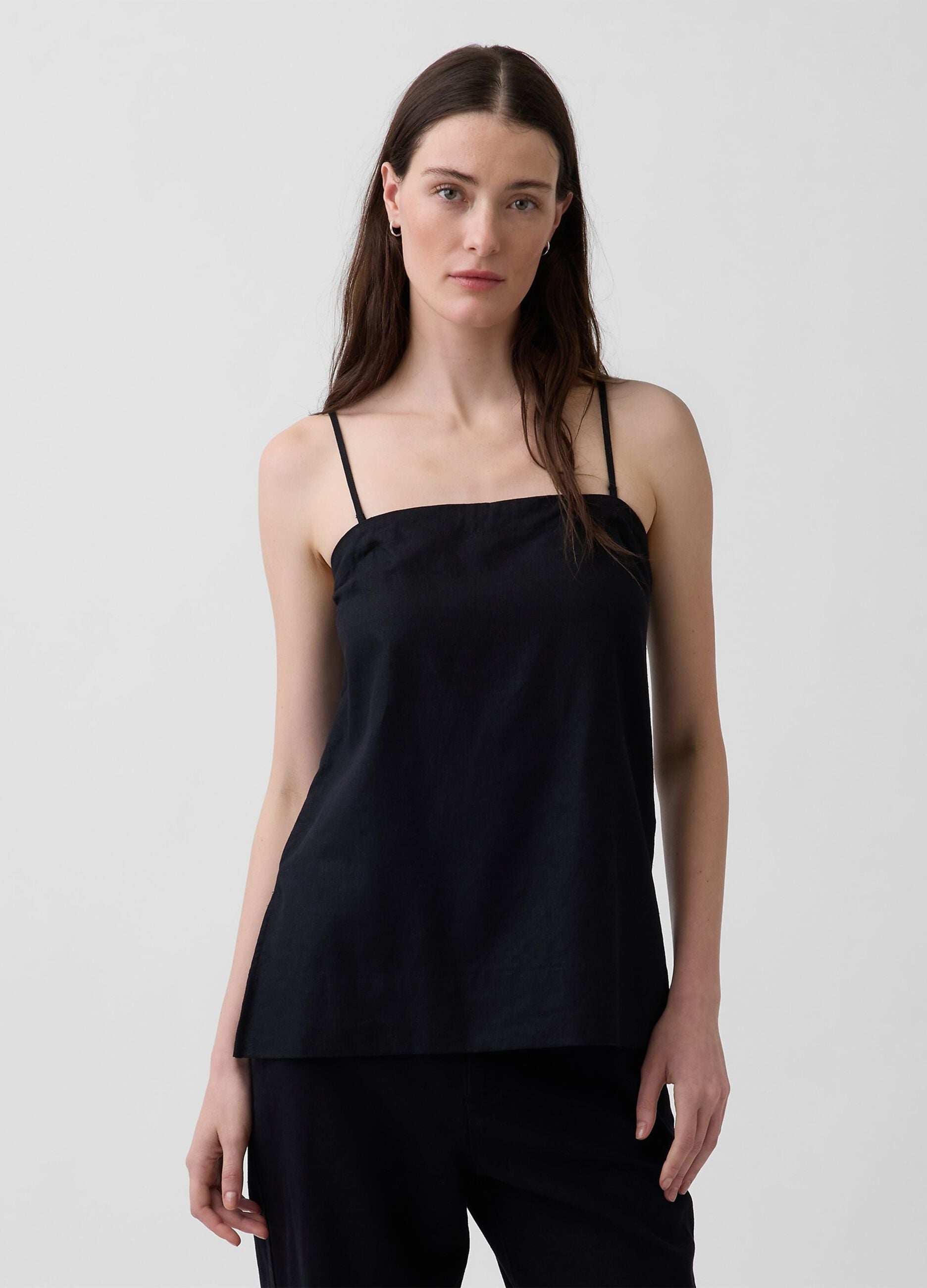 Top in misto lino con spalline sottili