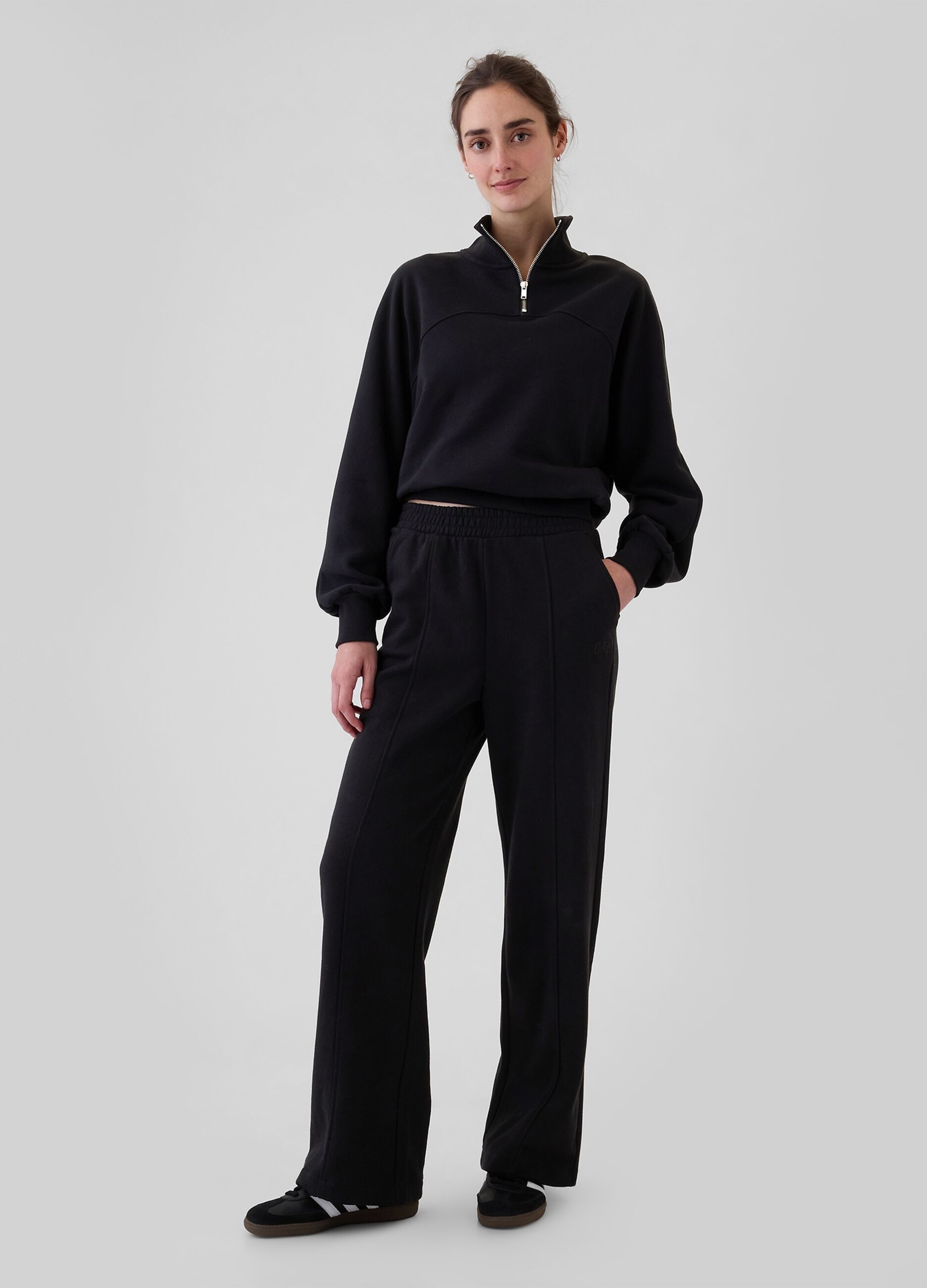 Pantalone joggers straight fit con cuciture in rilievo