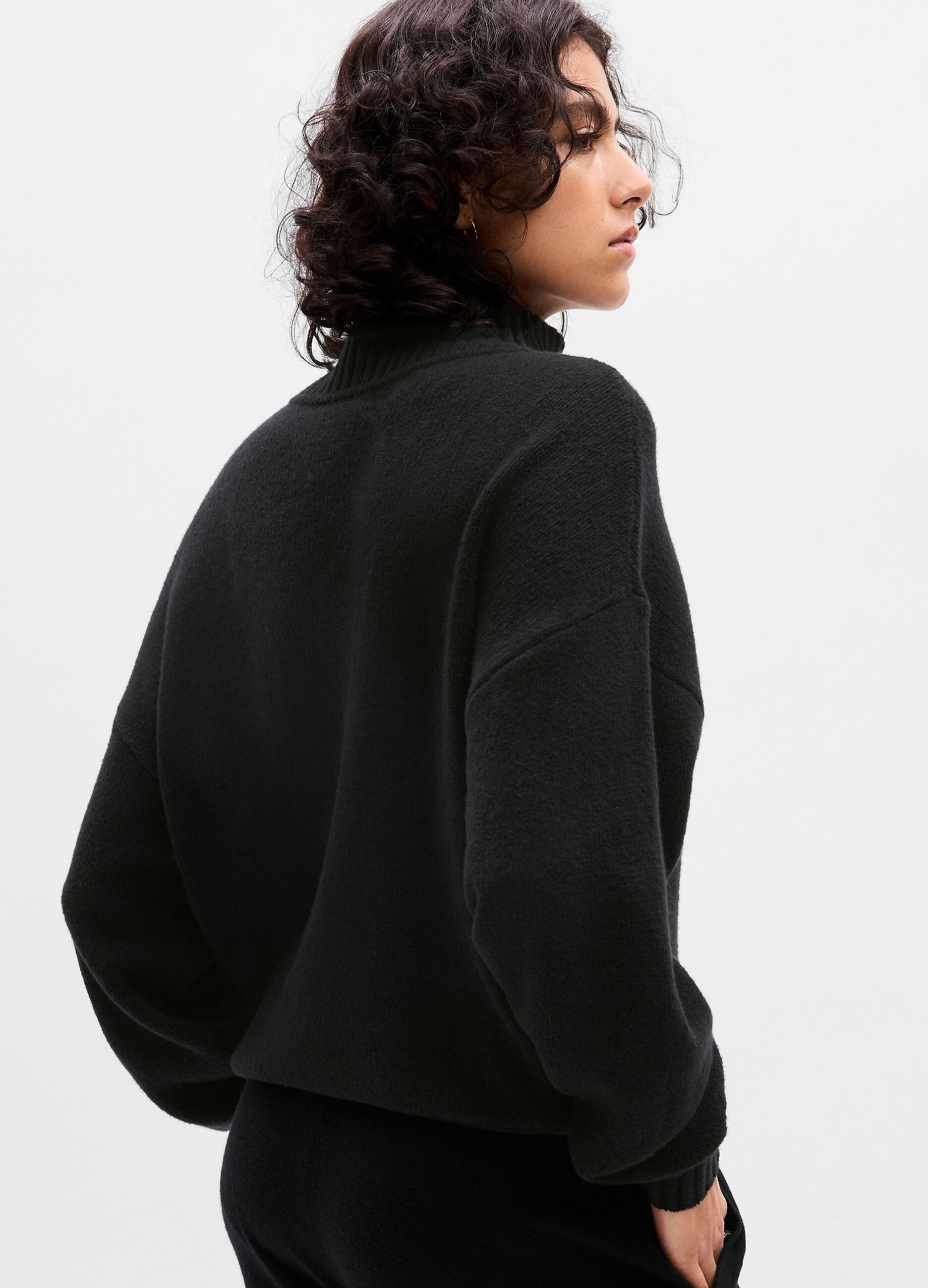 Pullover oversize mock neck_1