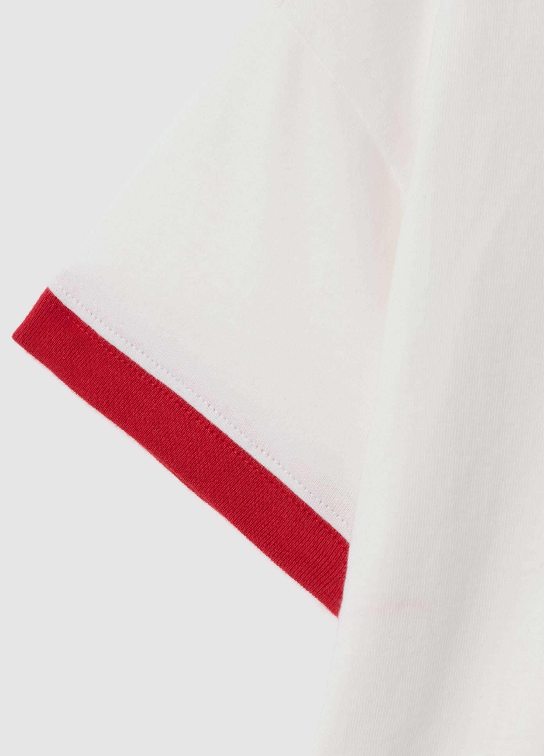 T-shirt bianca a maniche corte_3